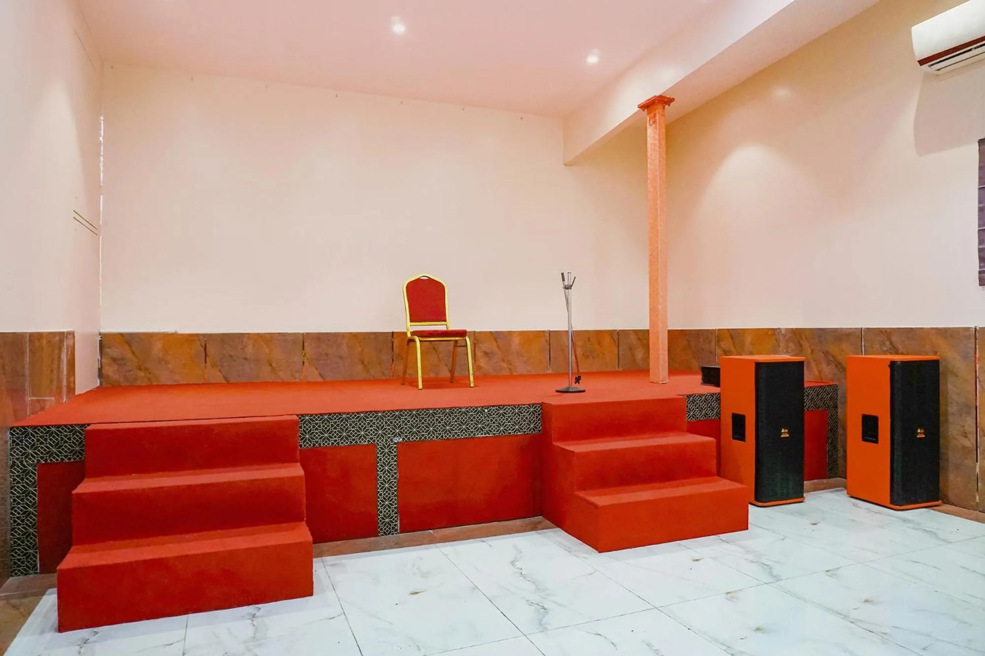 Banquet/Function facilities in FabHotel Rachana Residency - Nr Shivaji Nagar Metro Station and Railway Station