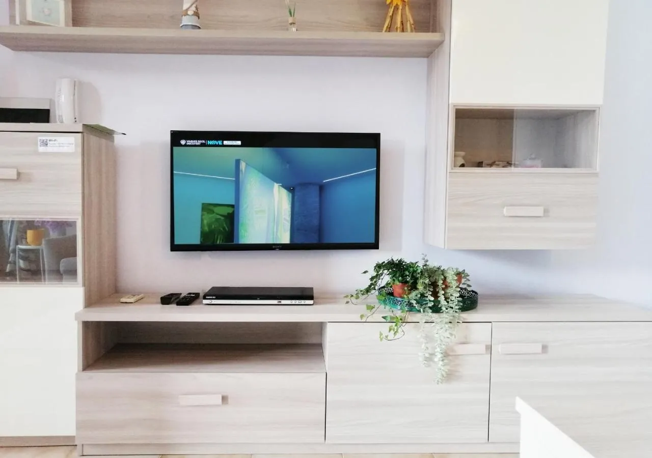 Communal lounge/ TV room in HoliHome_Mediterraneo - Splendido, 50m dal mare