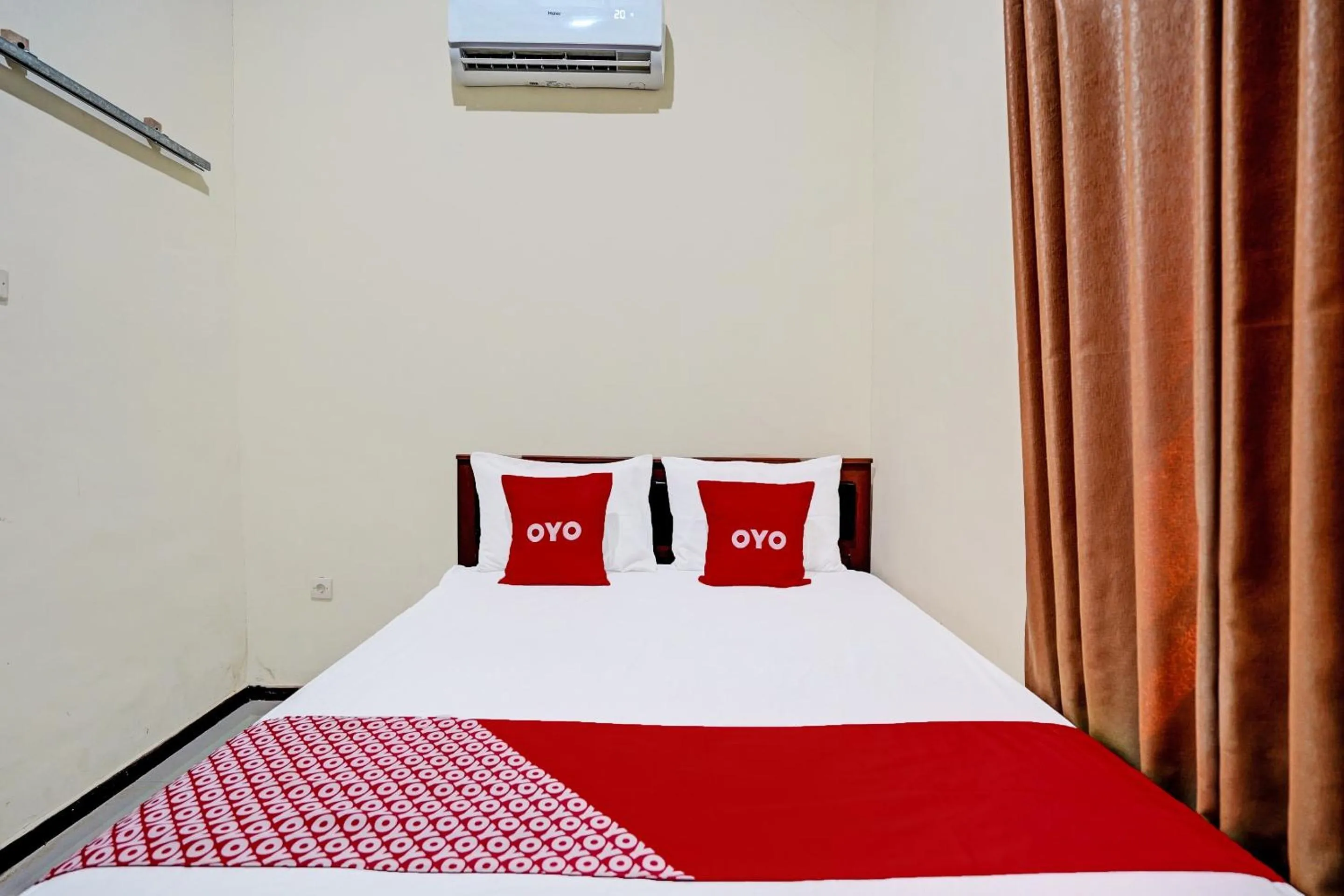 Bedroom, Bed in OYO 92367 Garuda Homestay Syariah