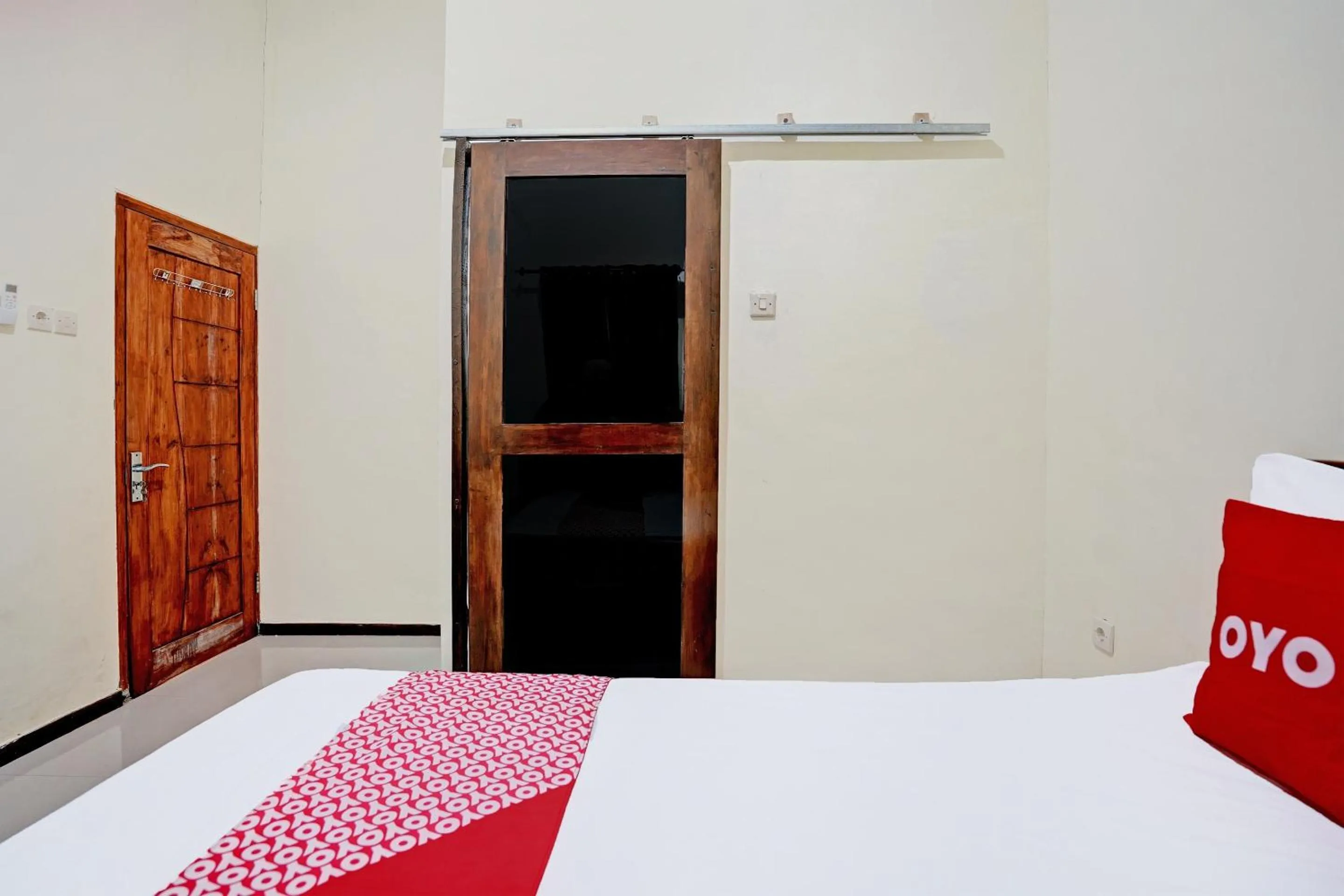 Bedroom, Bed in OYO 92367 Garuda Homestay Syariah