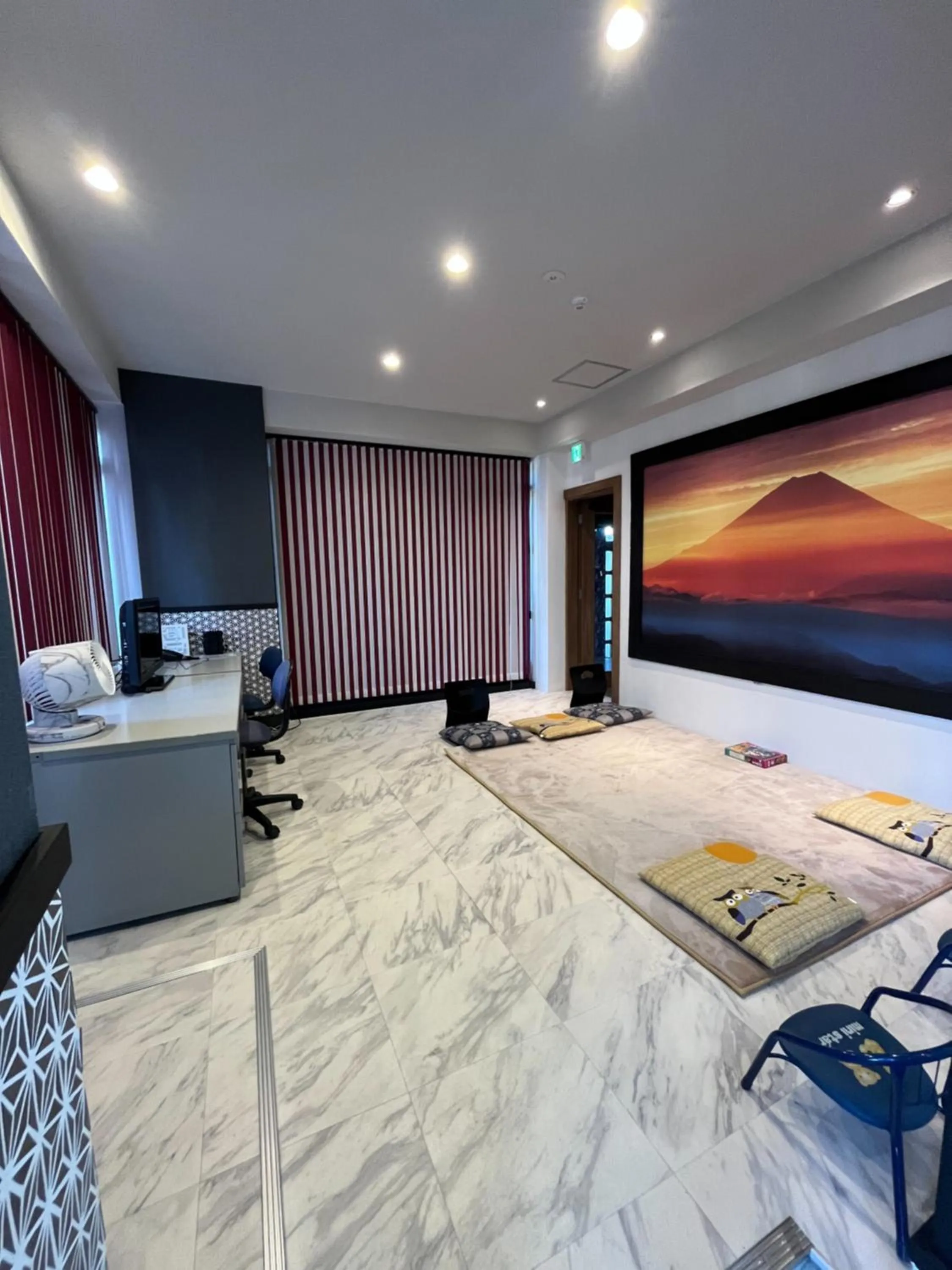 Bed in HOTEL COCOA RESORT