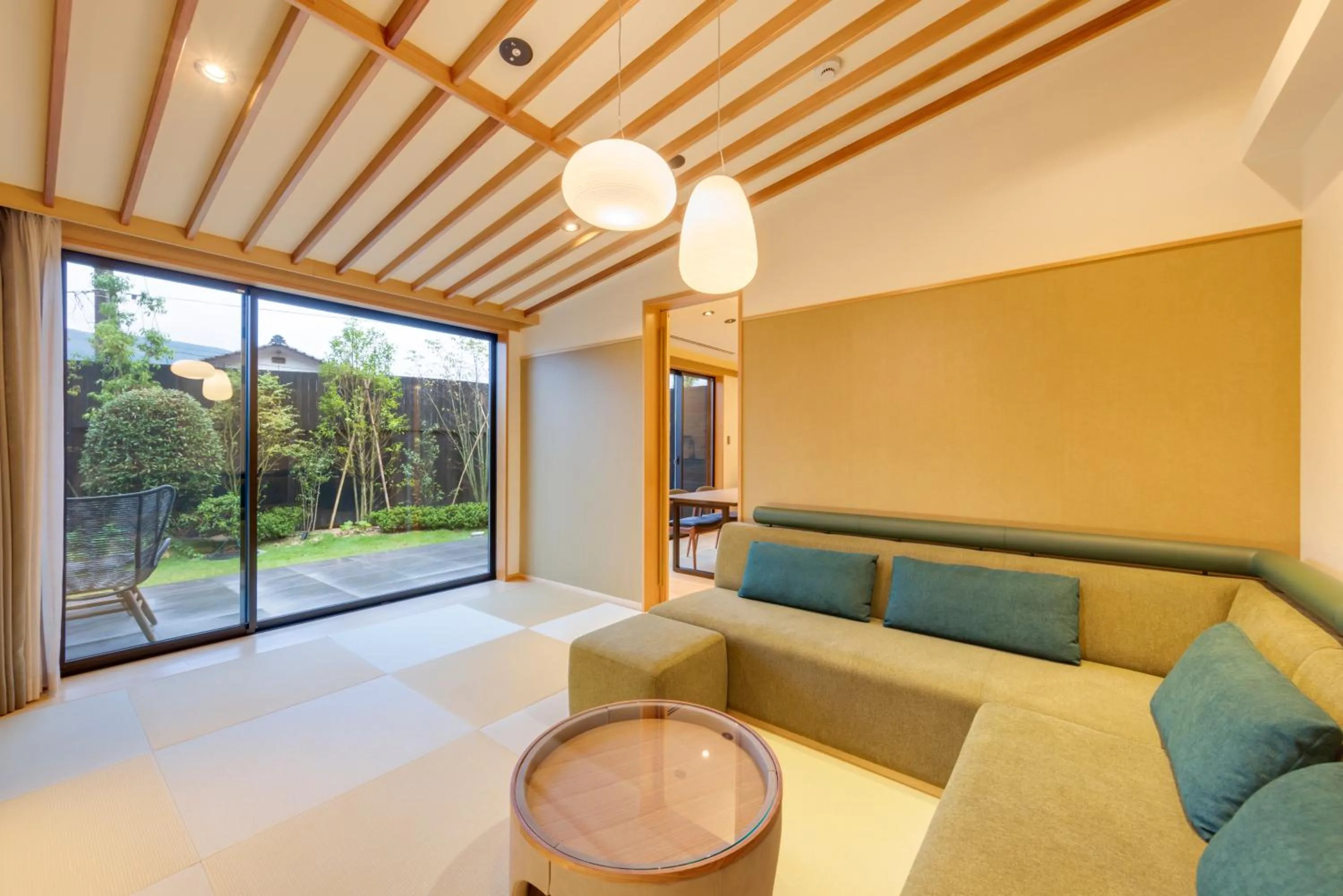 Photo of the whole room in UreshinoOnsen URESHINO YADOYA