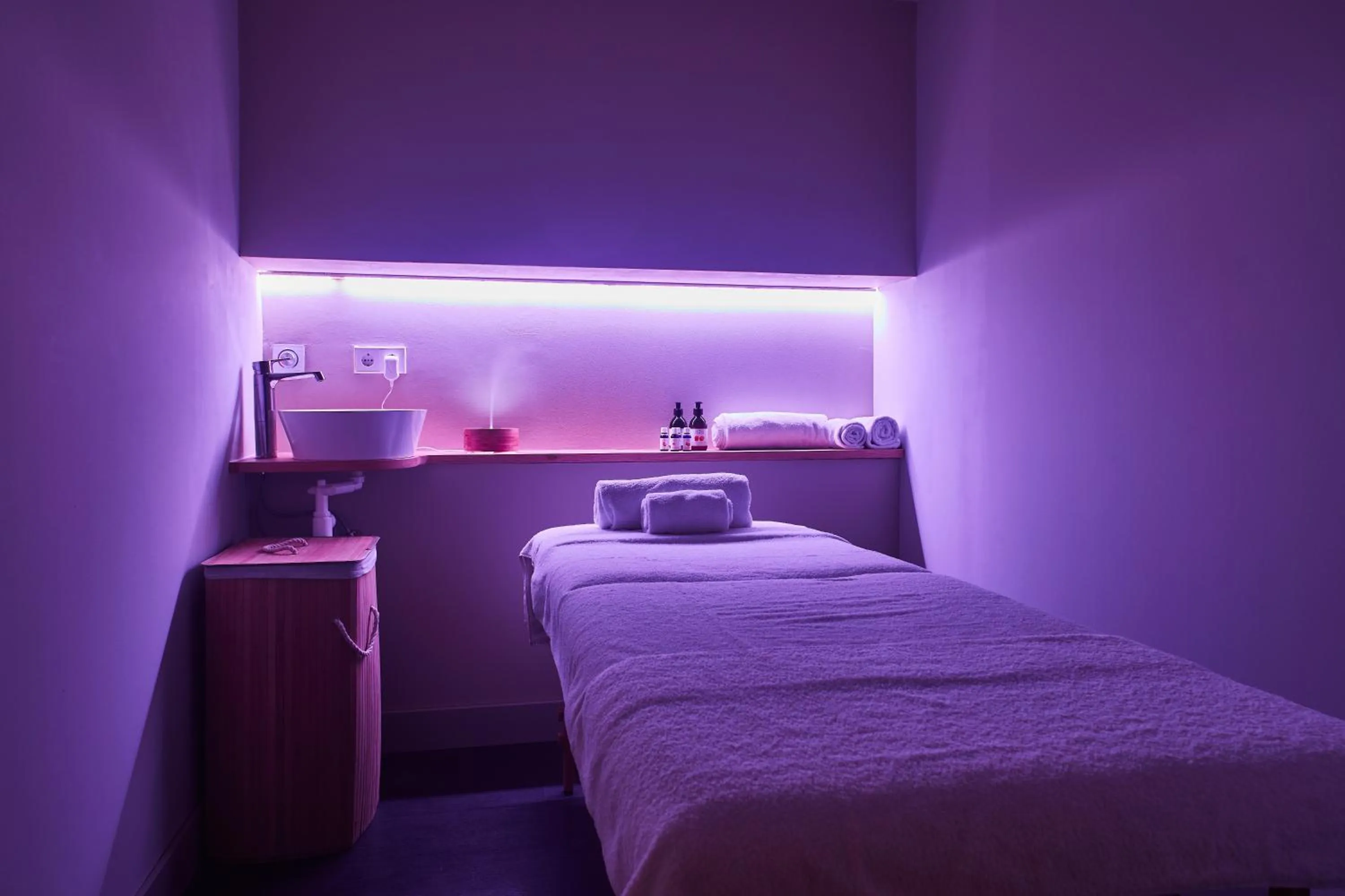 Massage, Bed in Hotel Silken Palacio Uribarren