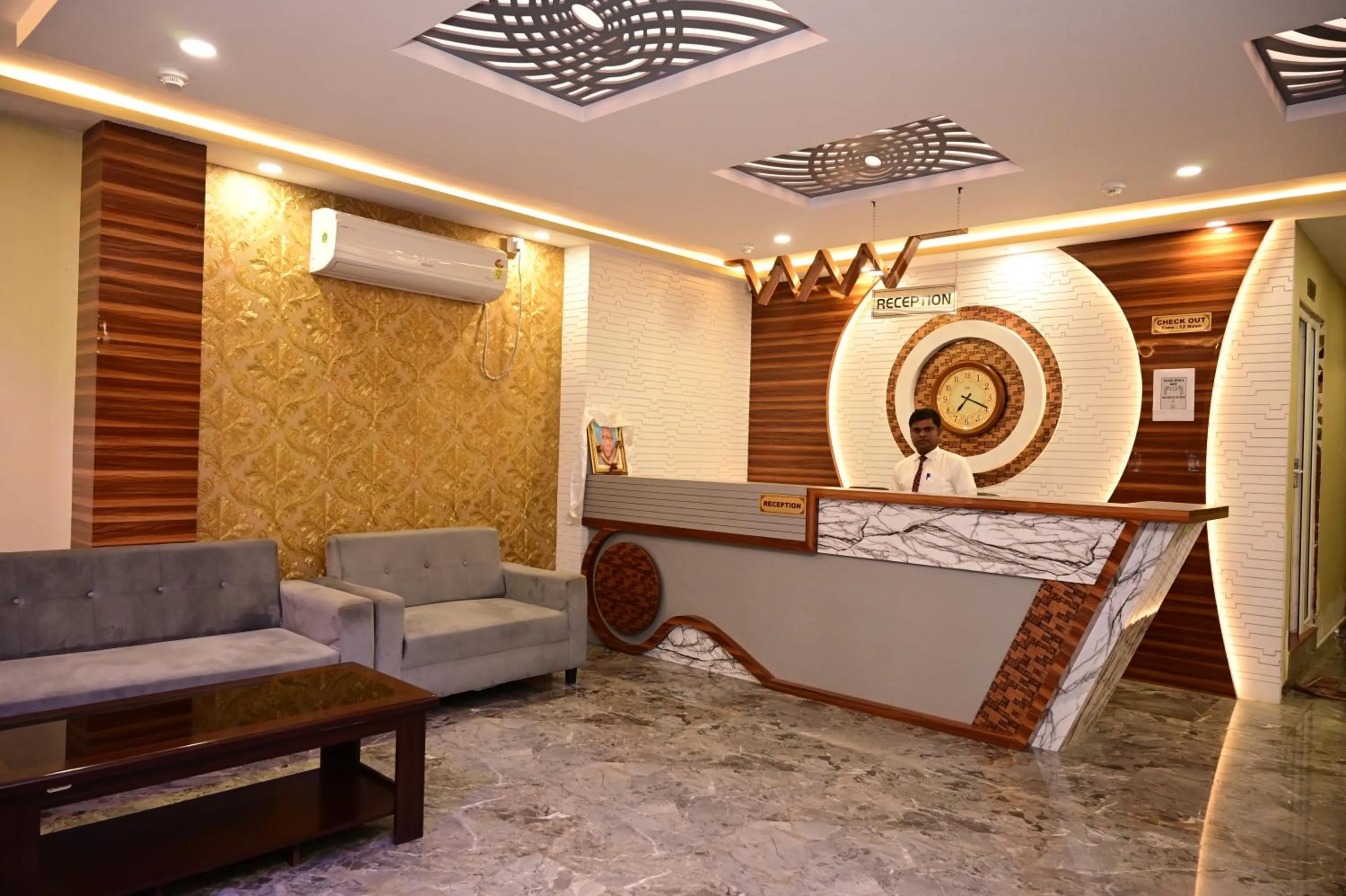 Lobby or reception in HOTEL GM INTERNATIONAL