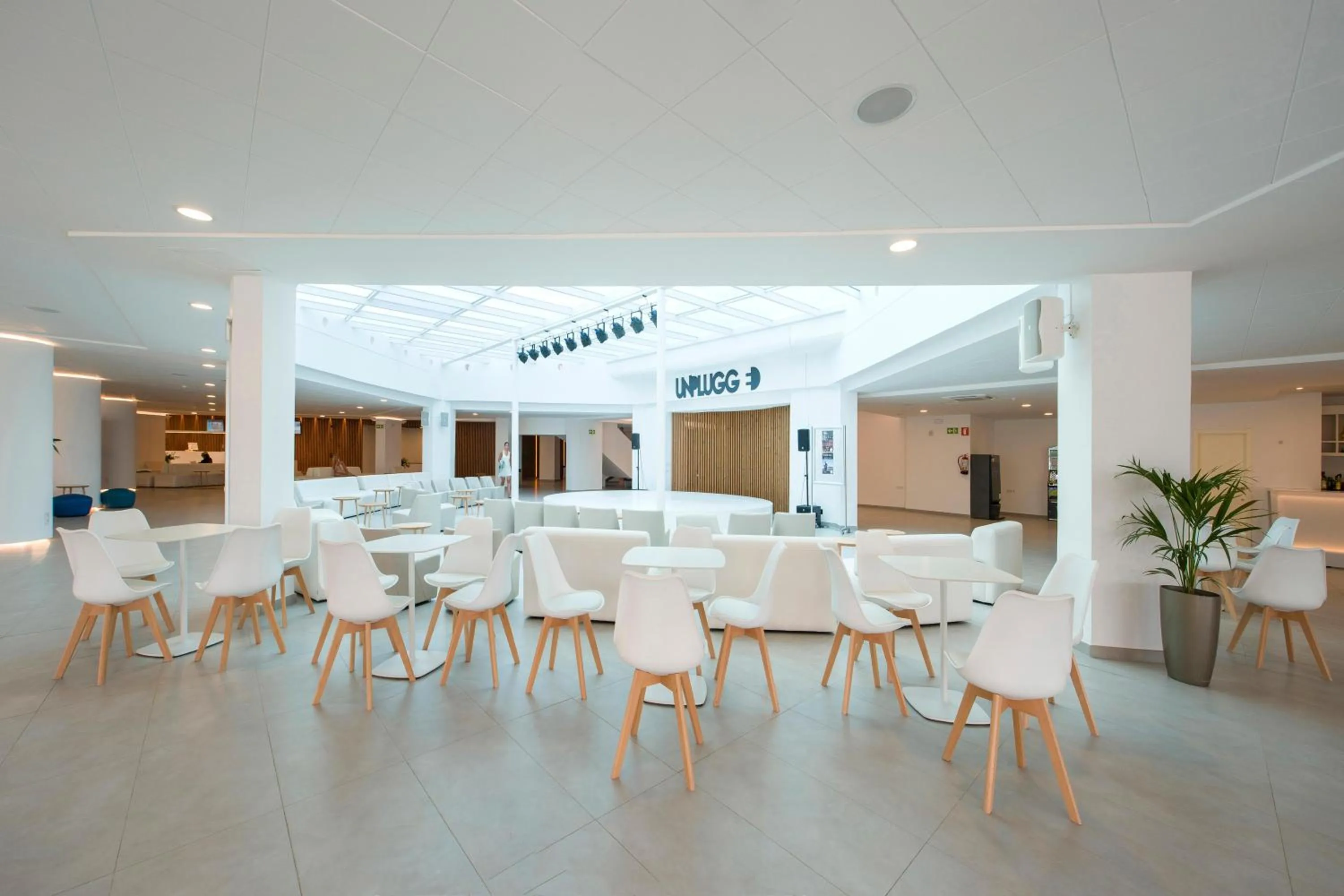 Lobby or reception in Hotel Vibra Algarb