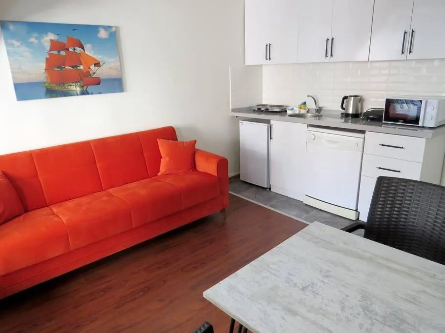 Kitchen or kitchenette in Istanberry - Royal Apartments