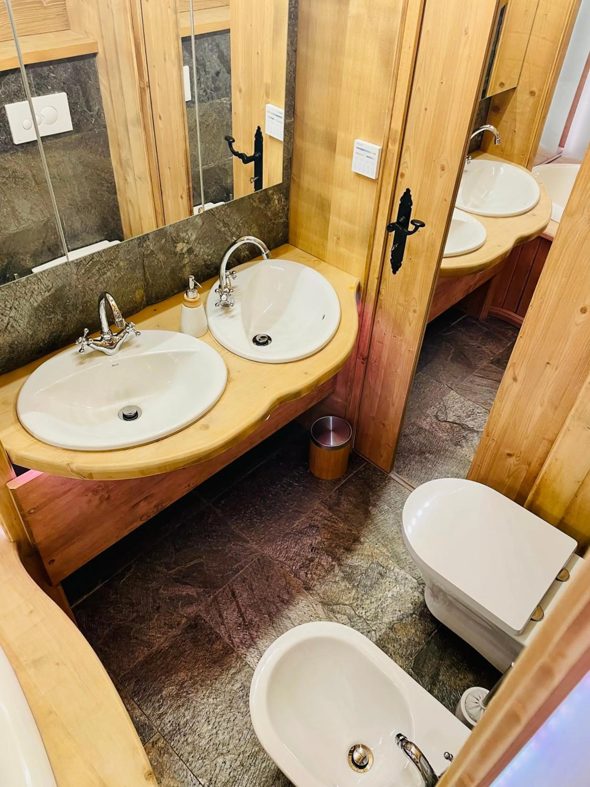 Toilet in Apartament z Innej Bajki