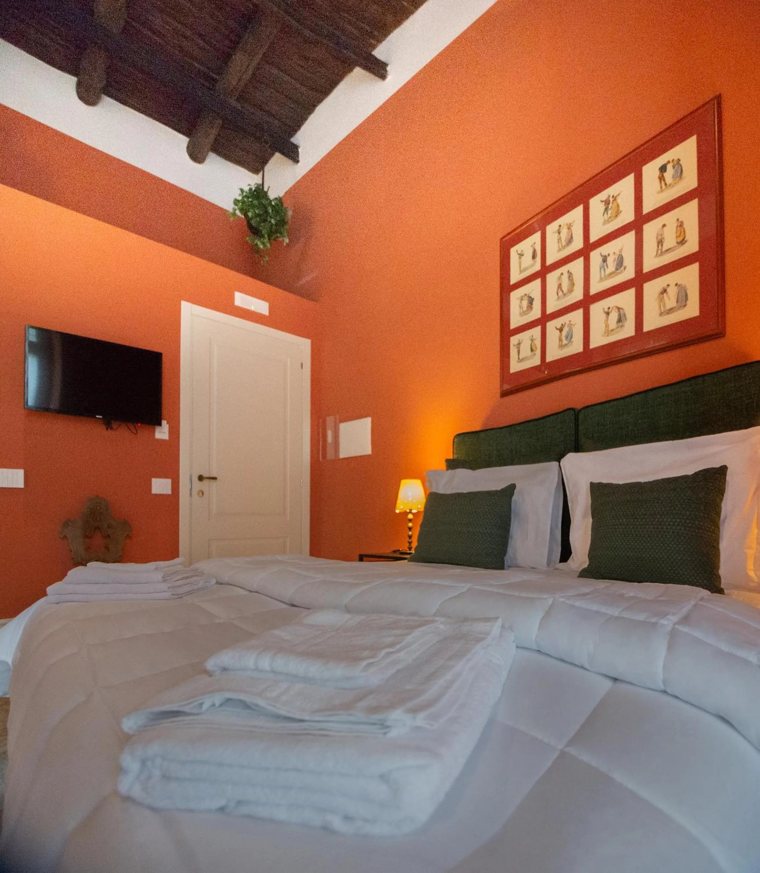 Bed in MONART HOSPITALITY Capodimonte