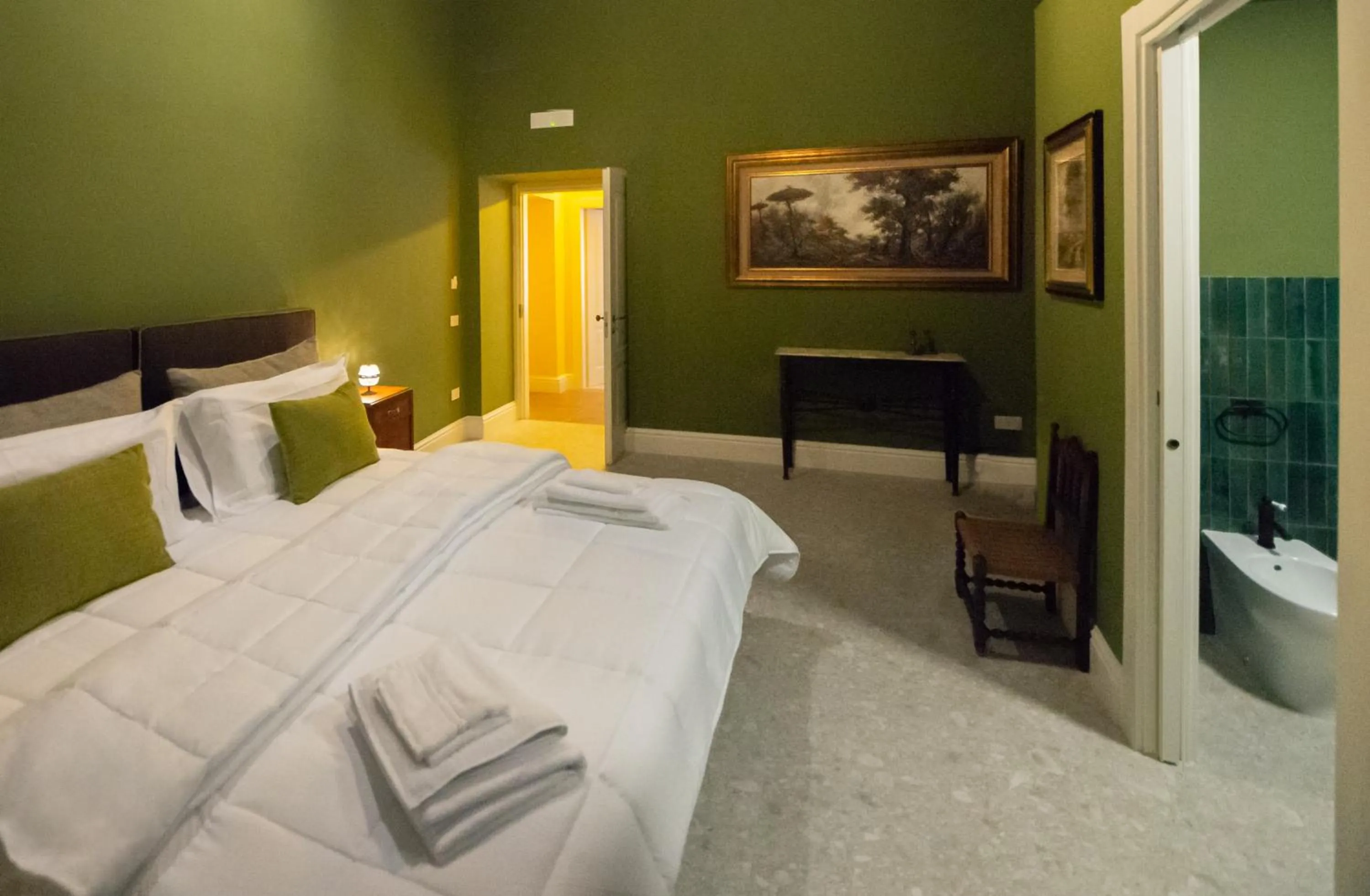 Bed in MONART HOSPITALITY Capodimonte