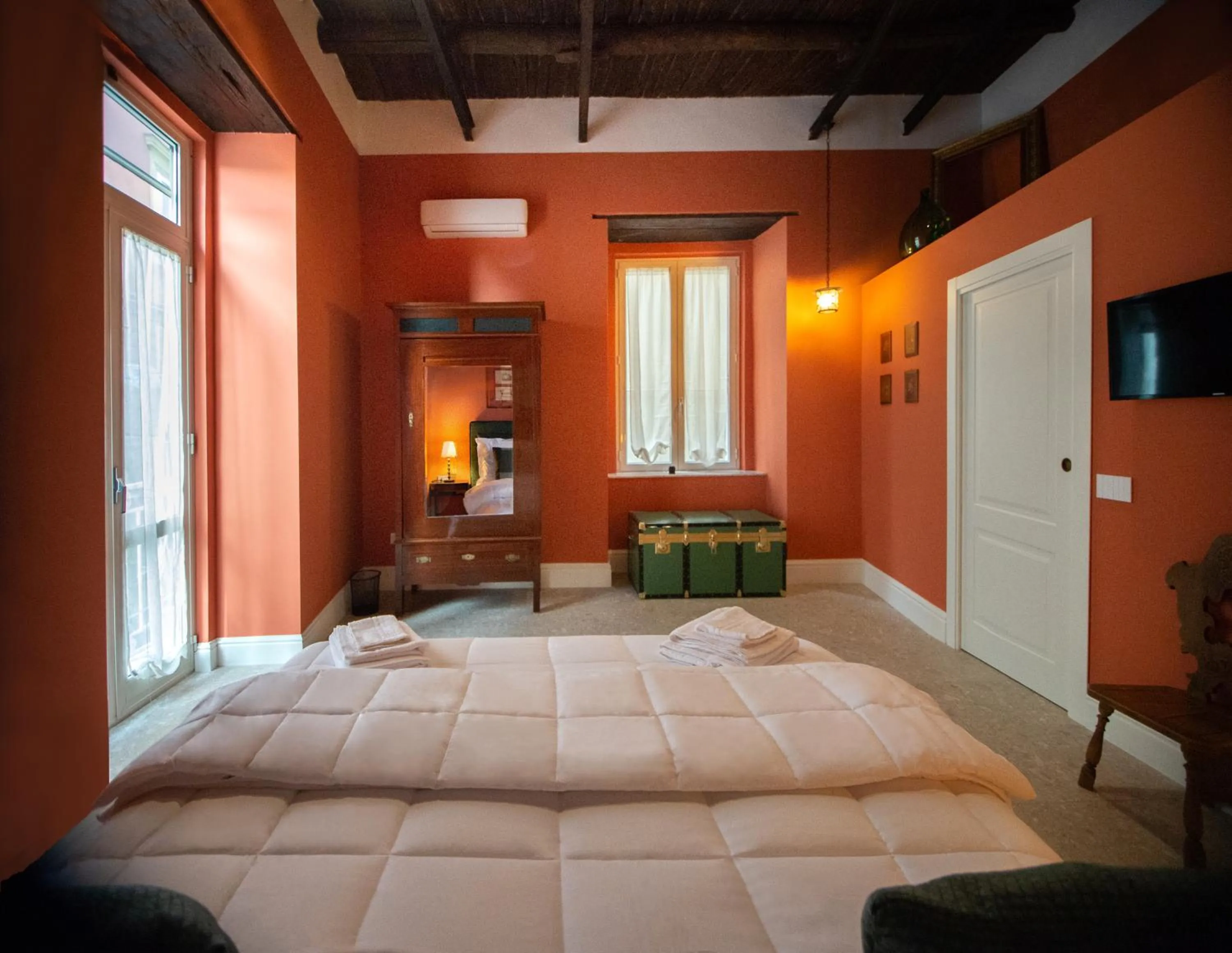 Bed in MONART HOSPITALITY Capodimonte