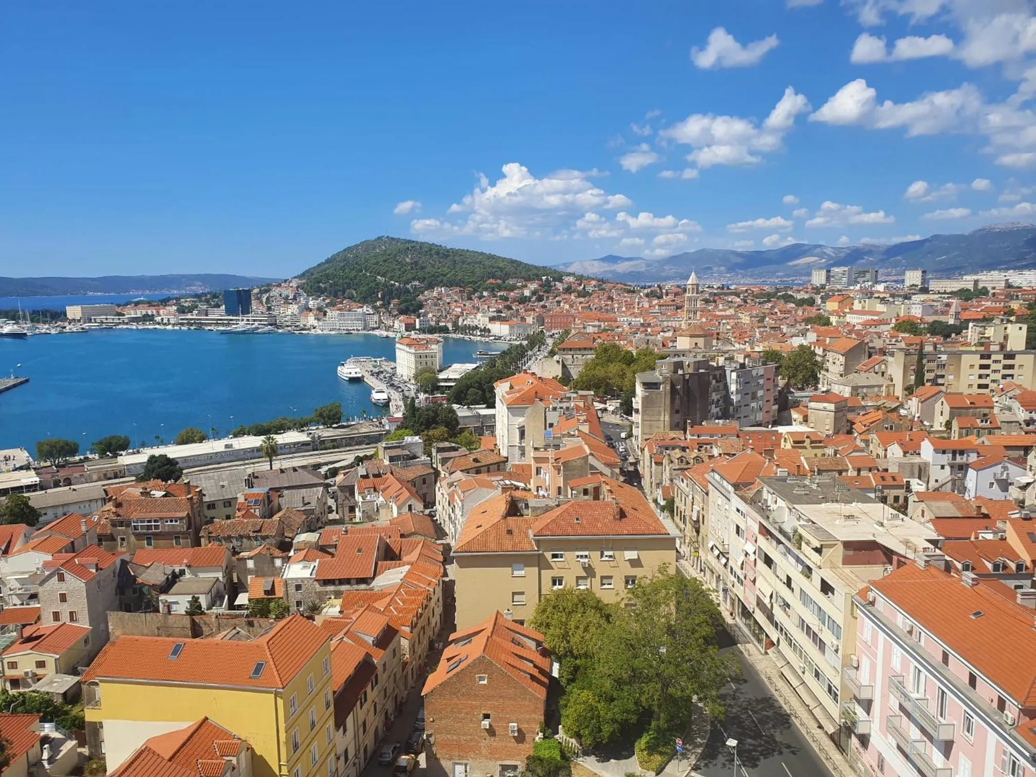 Day in Seascape Luxury Rooms