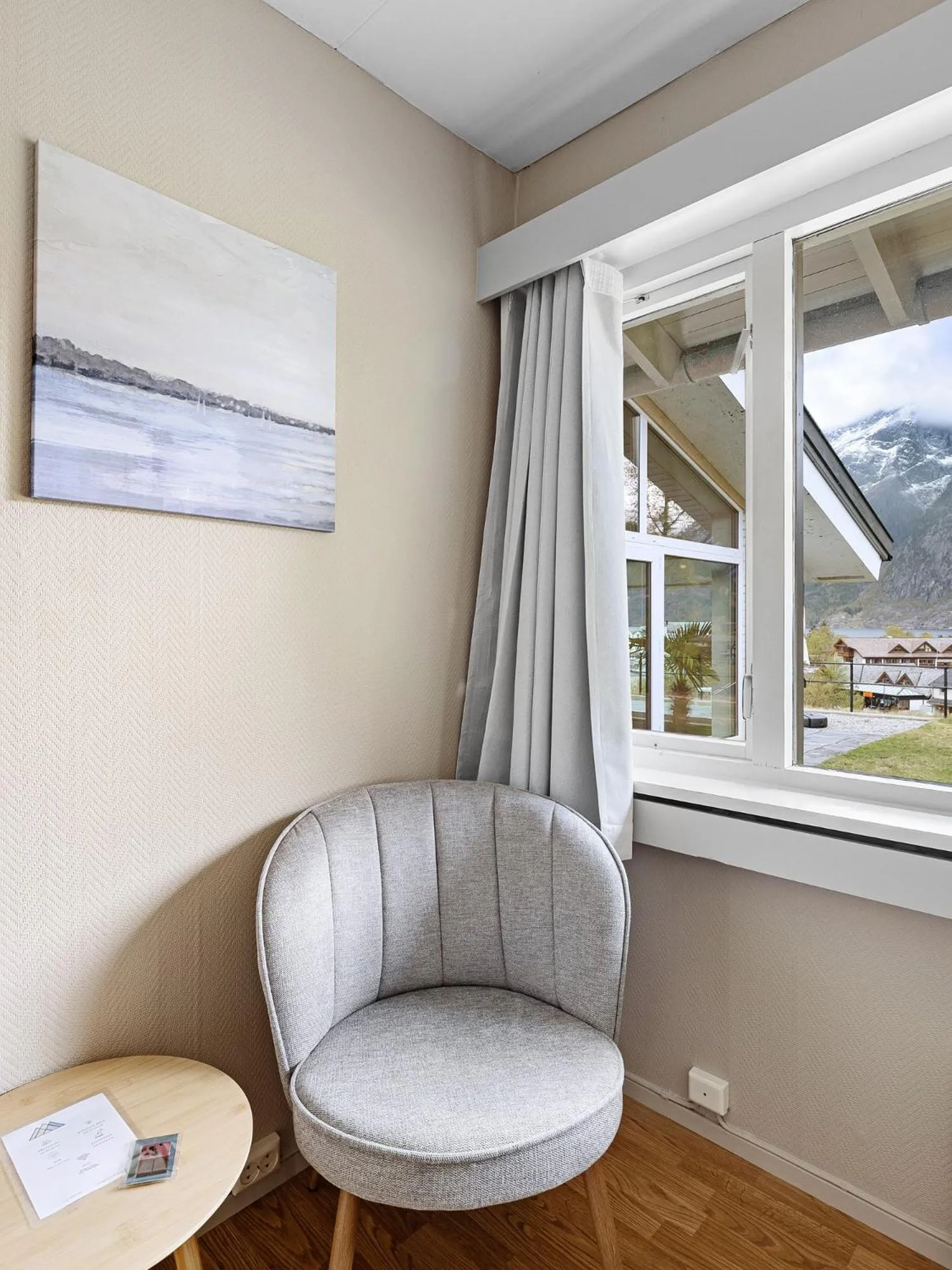 Mountain view in Eidfjord Hotel