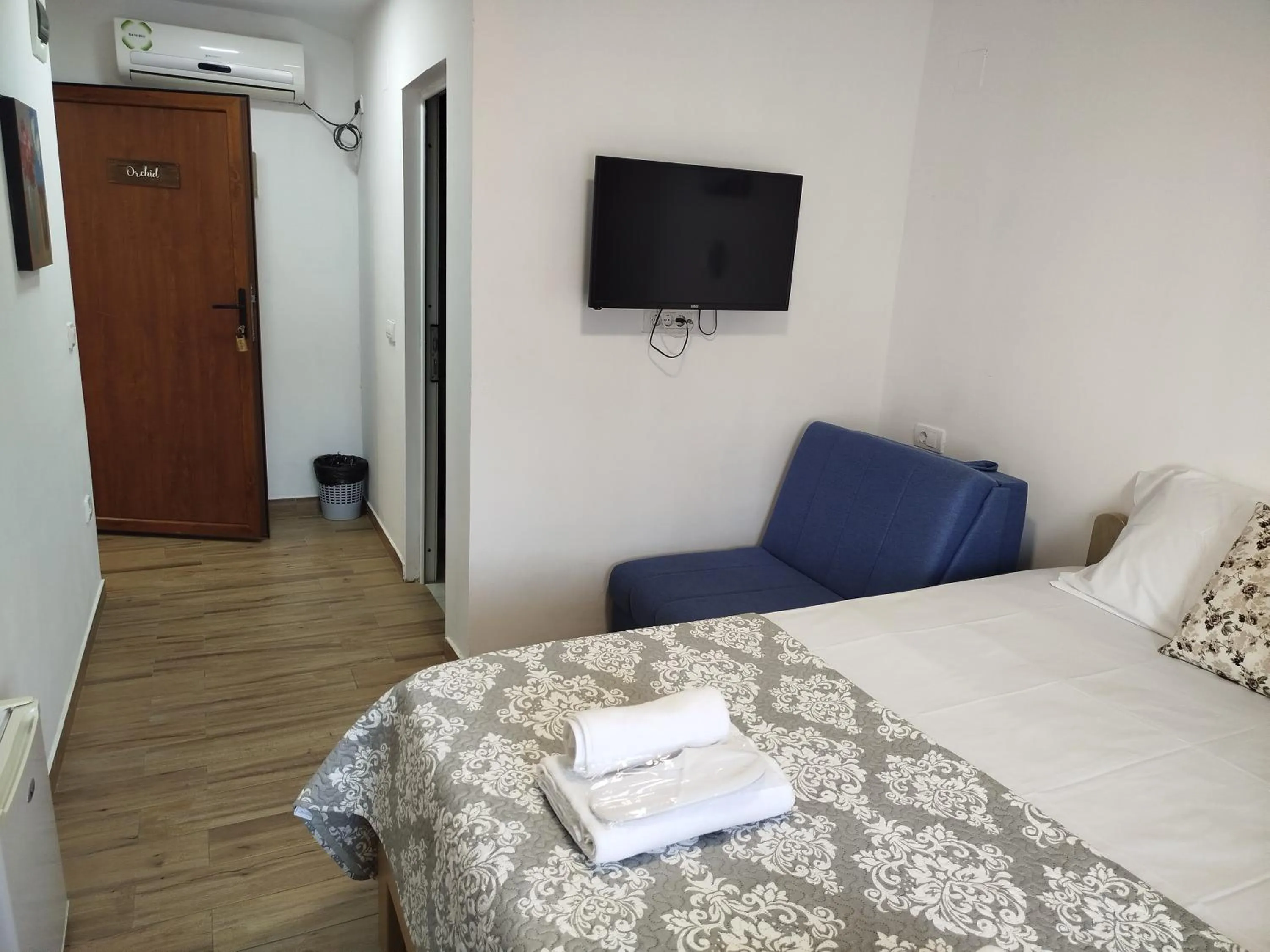 Serenita Stone House