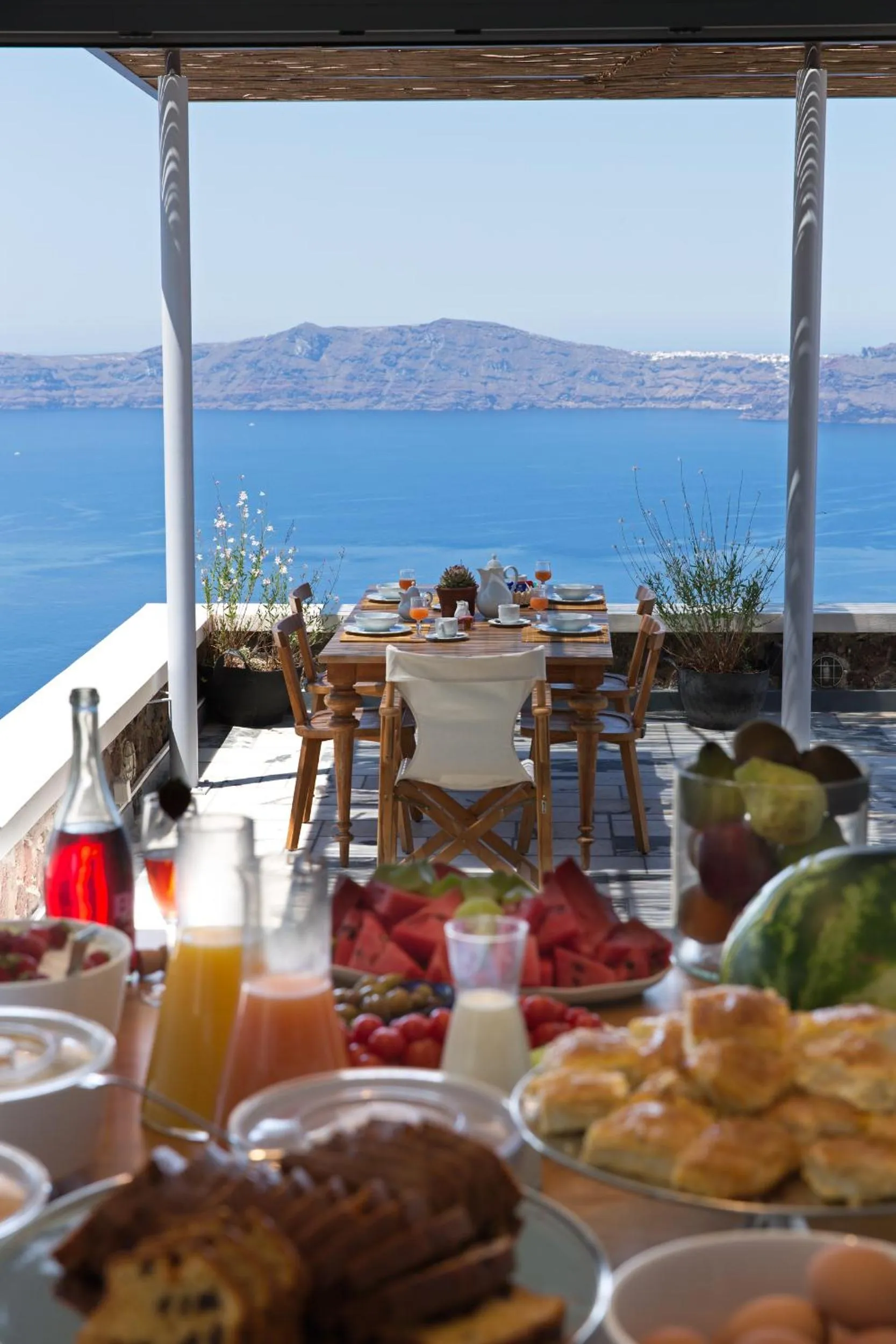 Food and drinks in Xenones Filotera