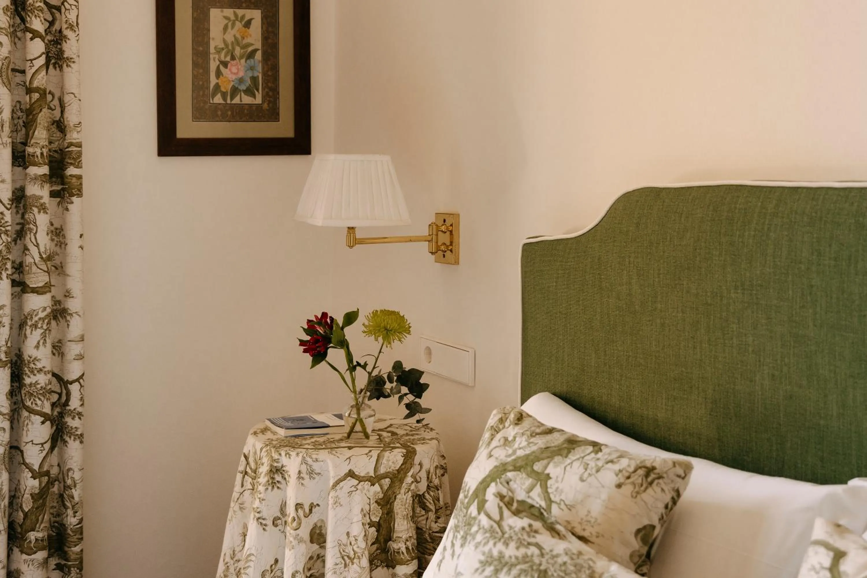 Double Room - single occupancy in Hotel PAX Casona del Busto
