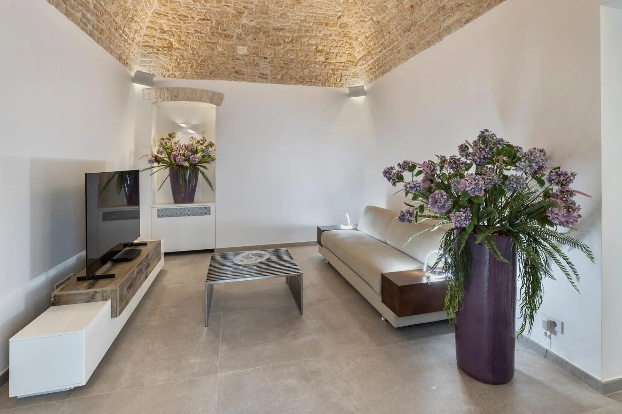 TV and multimedia in Casa Massima Suites & SPA