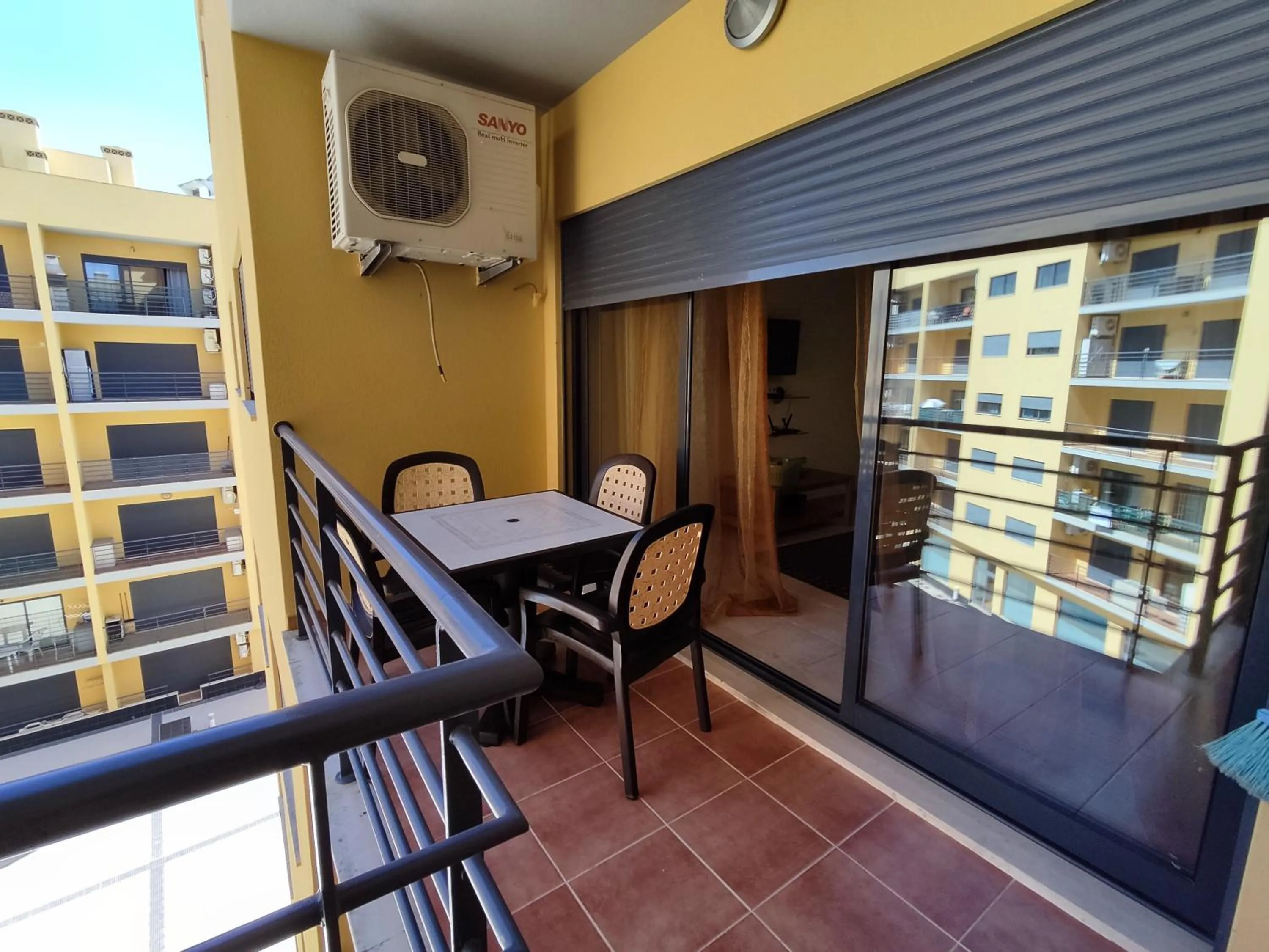 Balcony/Terrace in 4B Alto dos Navegantes - Casas & Papéis