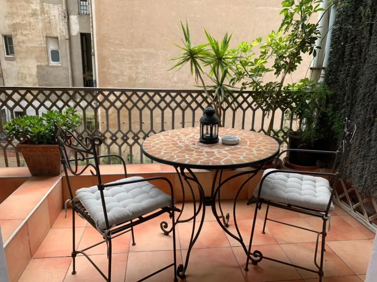 Balcony/Terrace in Casa Consell Gran Via, Guest House