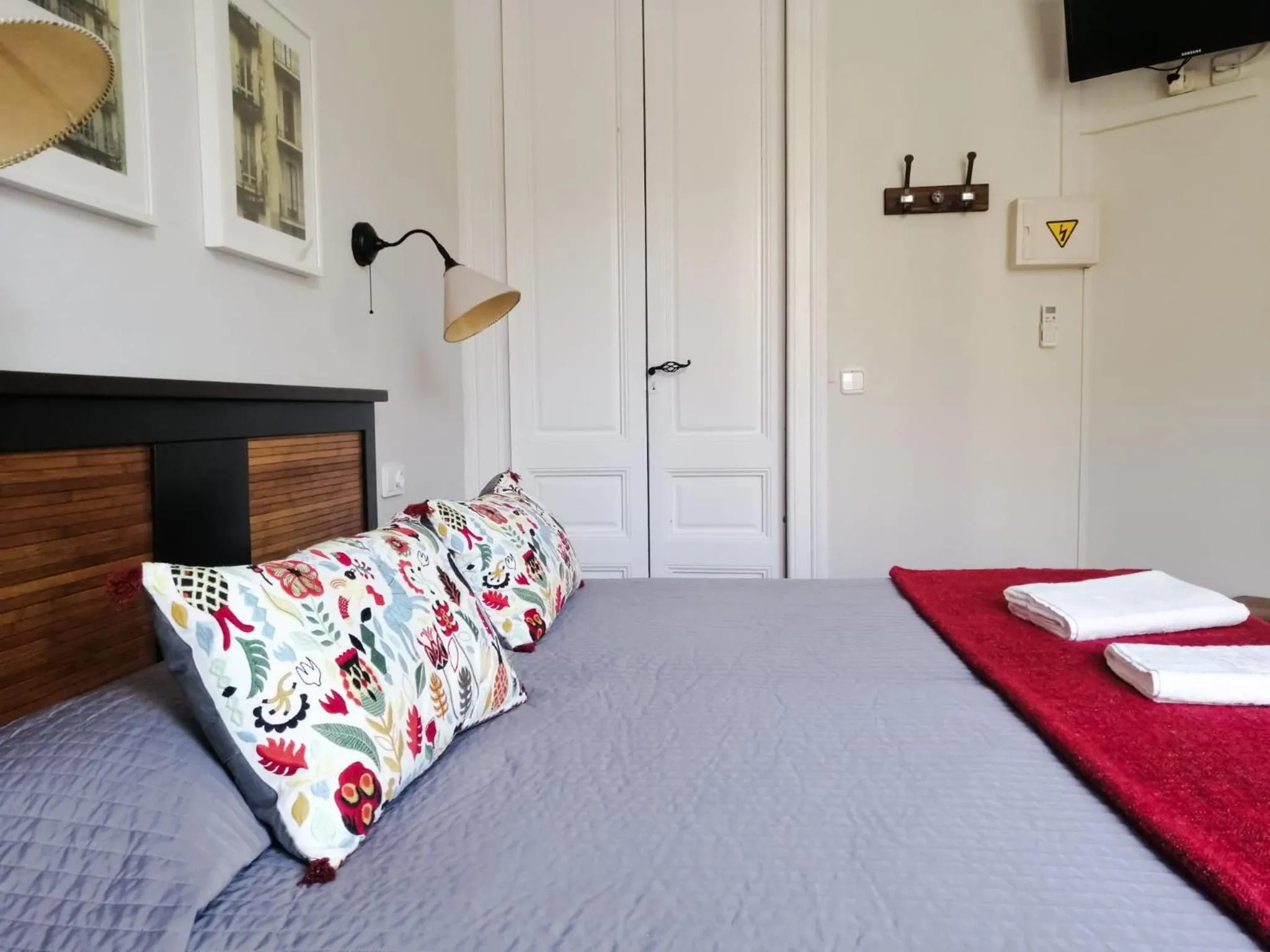 Bed in Casa Consell Gran Via, Guest House