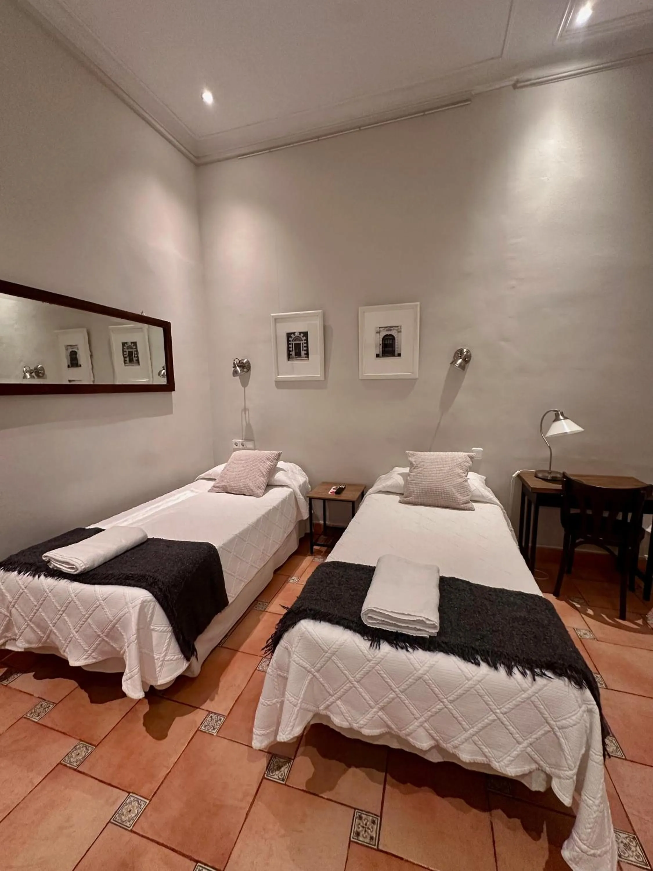 Bed in Casa Consell Gran Via, Guest House