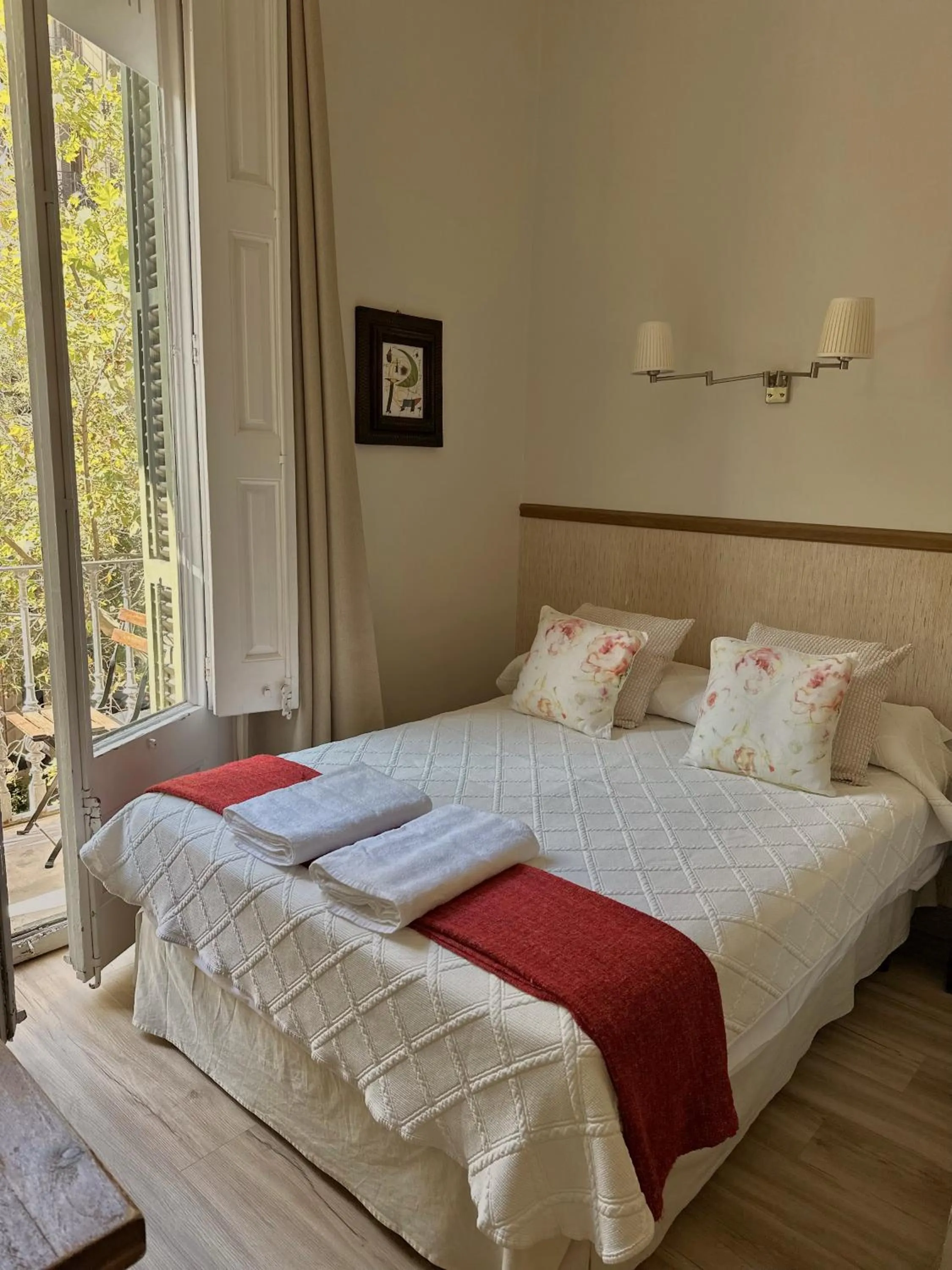 Bed in Casa Consell Gran Via, Guest House