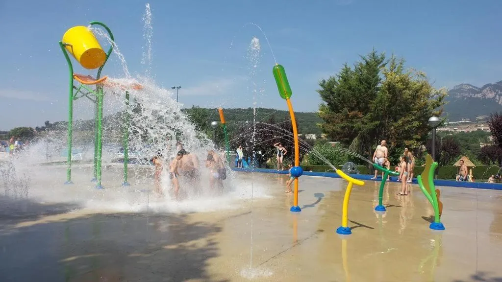 Swimming pool in Berga Resort