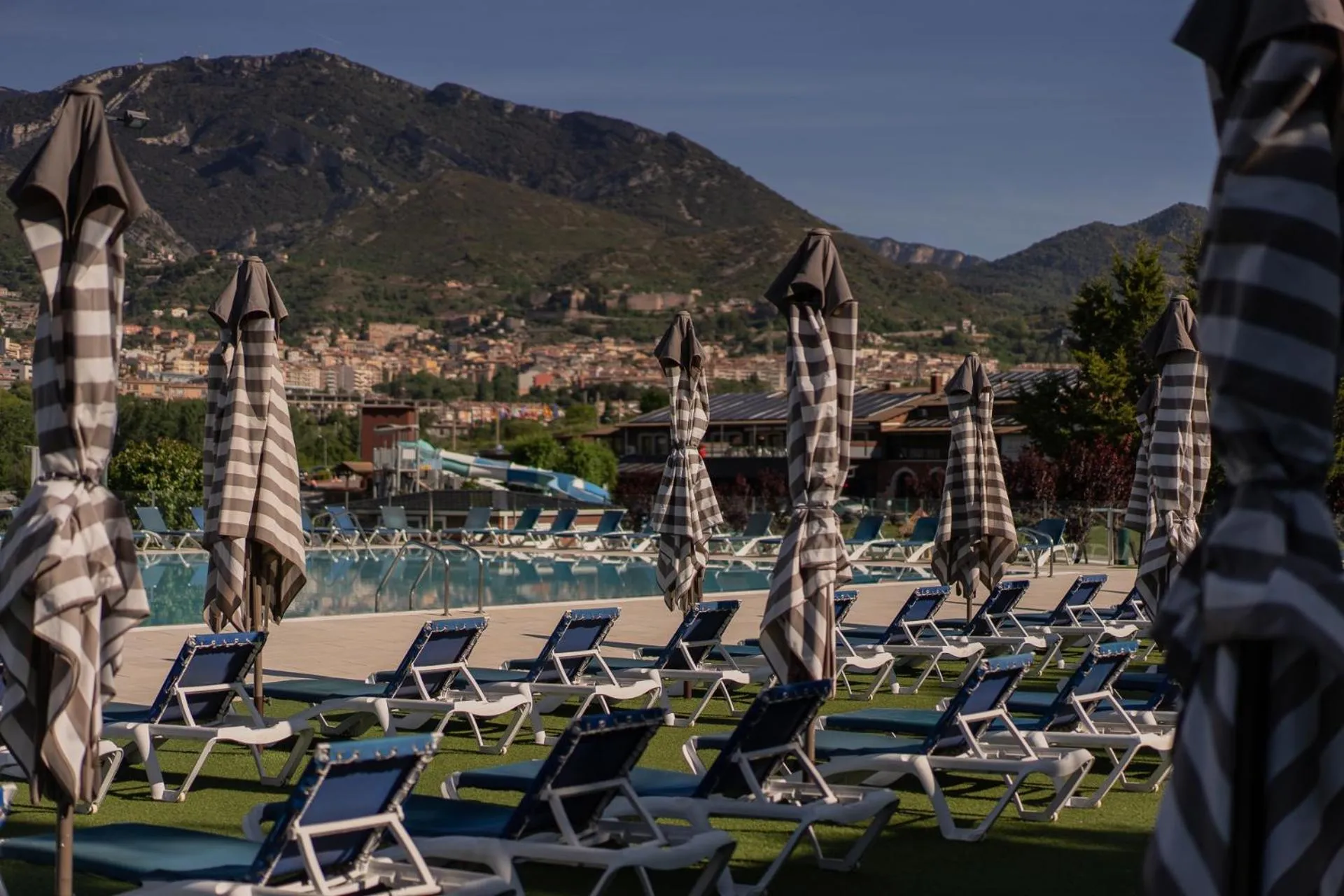 Swimming pool in Berga Resort