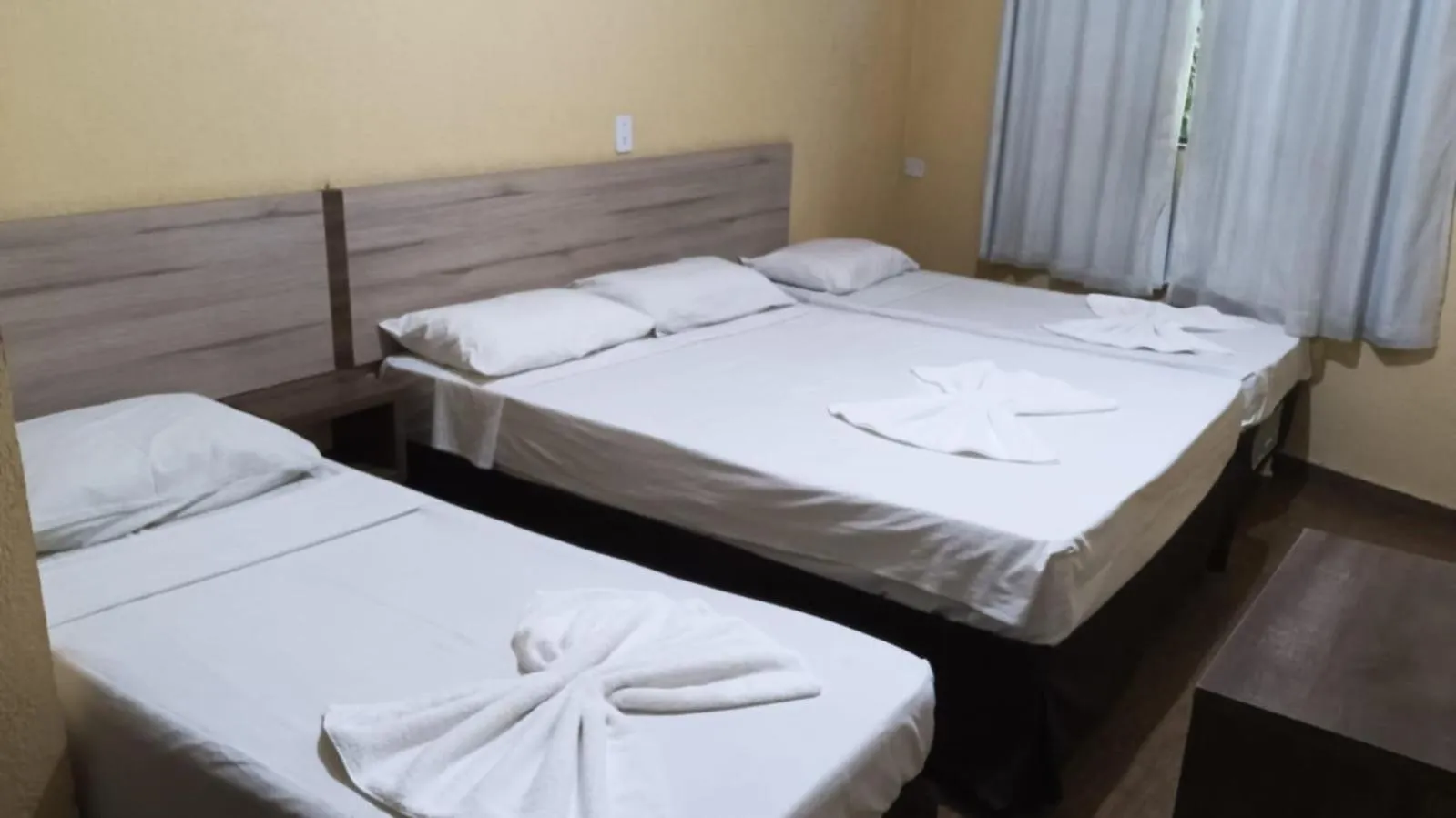 Bed in Hotel Iguaçu Centro