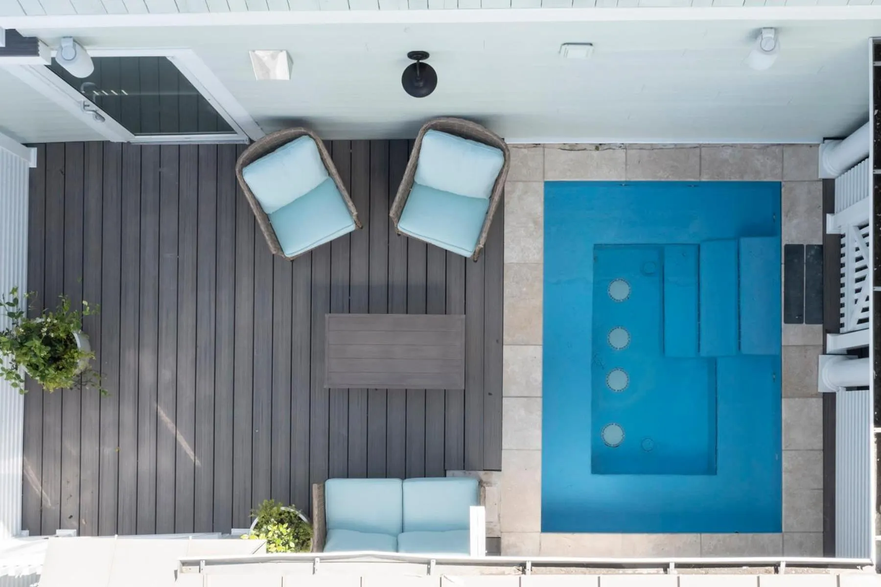 Newcastle 106 Inn at Old Beach