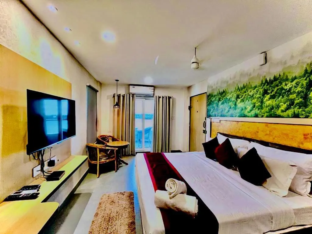 Bed in Hotel Lake View Airport zone