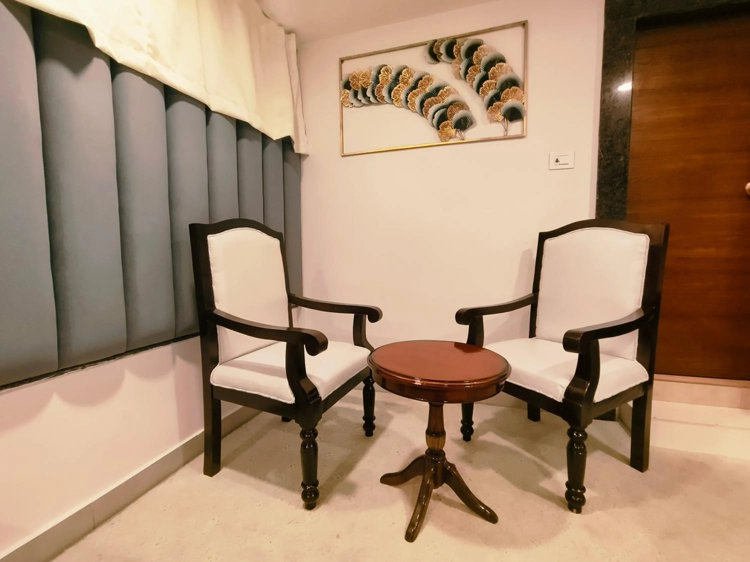 Bedroom in Hotel Lake View Airport zone