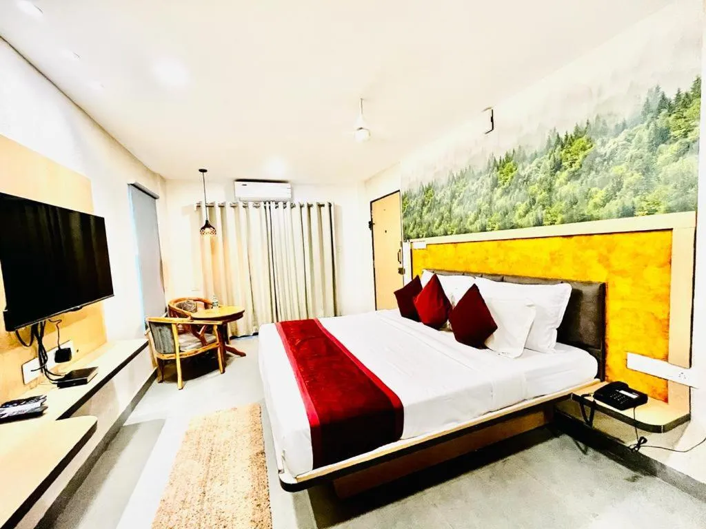 Bed in Hotel Lake View Airport zone