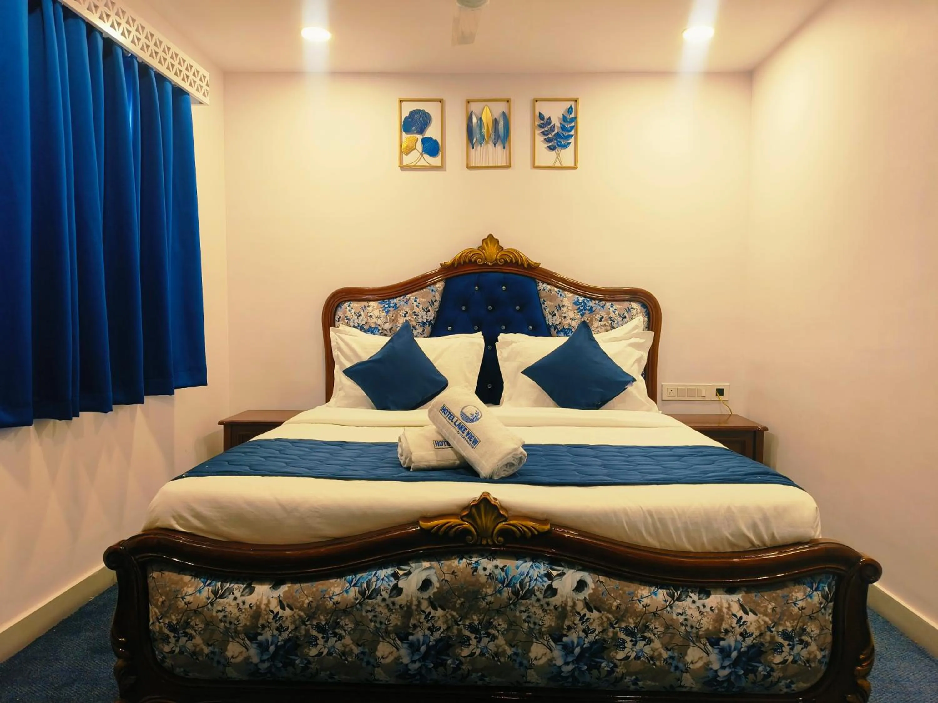 Bedroom, Bed in Hotel Lake View Airport zone