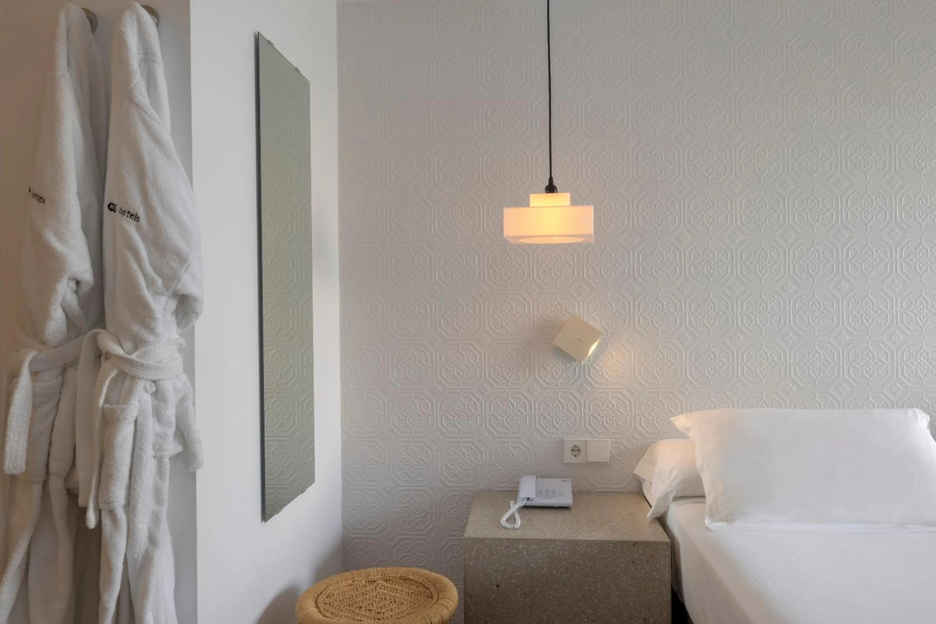 Bedroom, Bed in HM Balanguera Beach - Adults Only