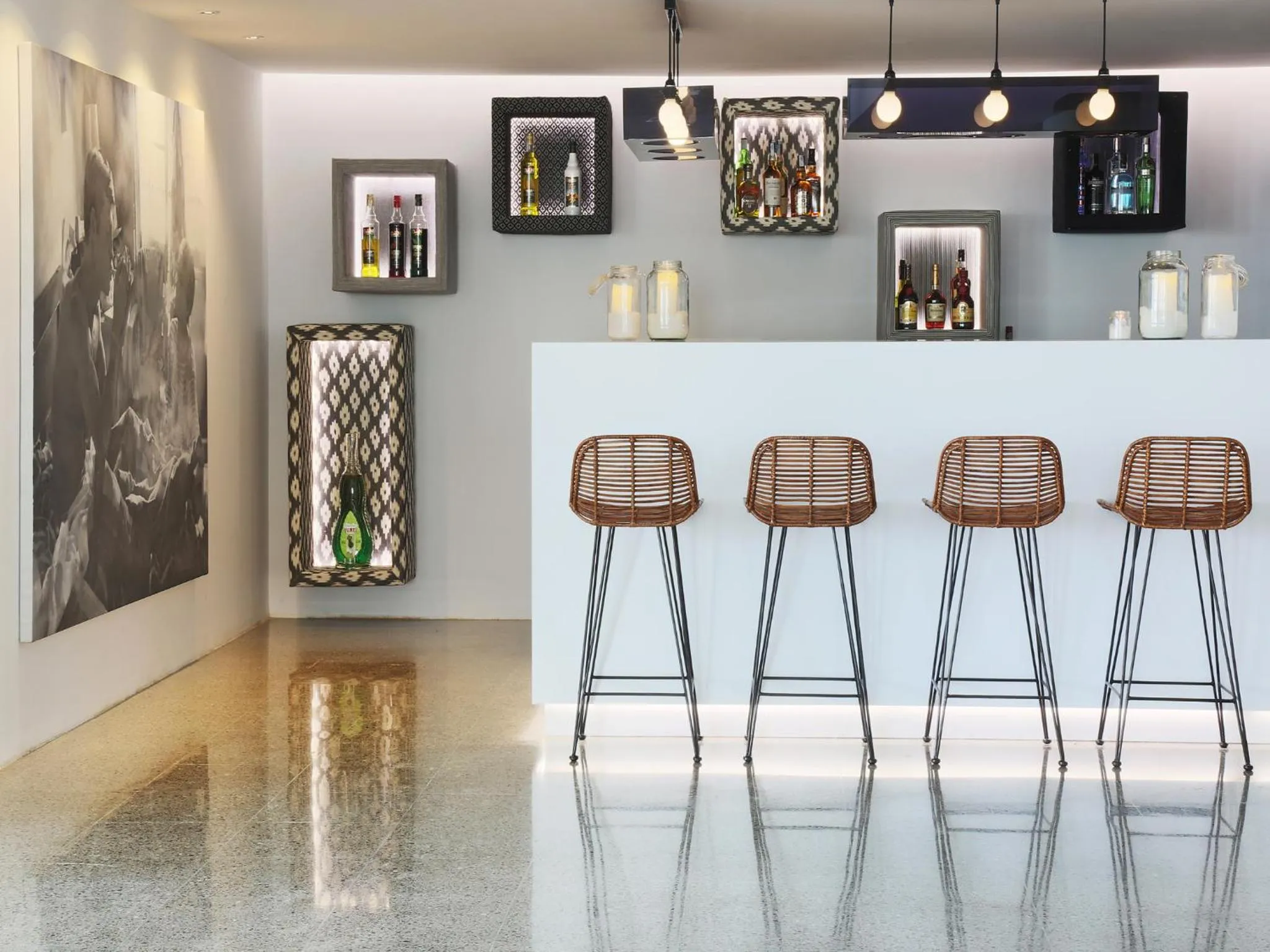 Lounge or bar in HM Balanguera Beach - Adults Only