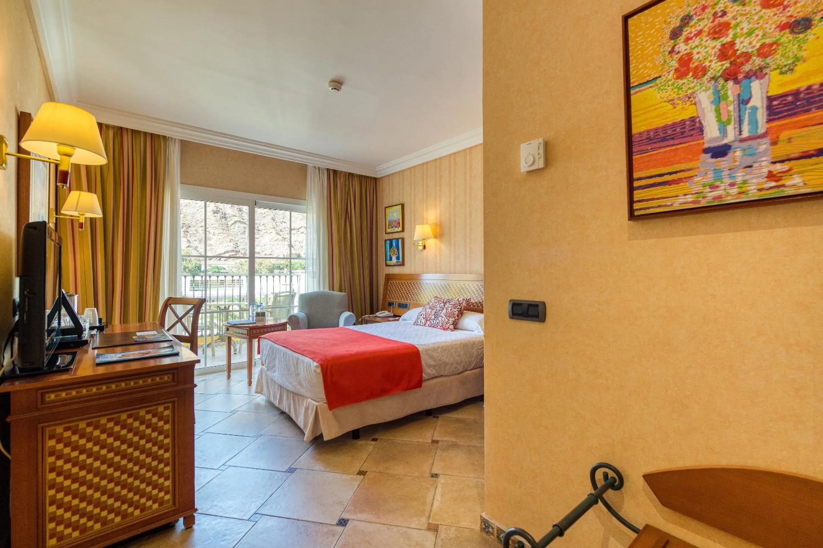 Bedroom, Bed in Hotel Cordial Mogán Playa