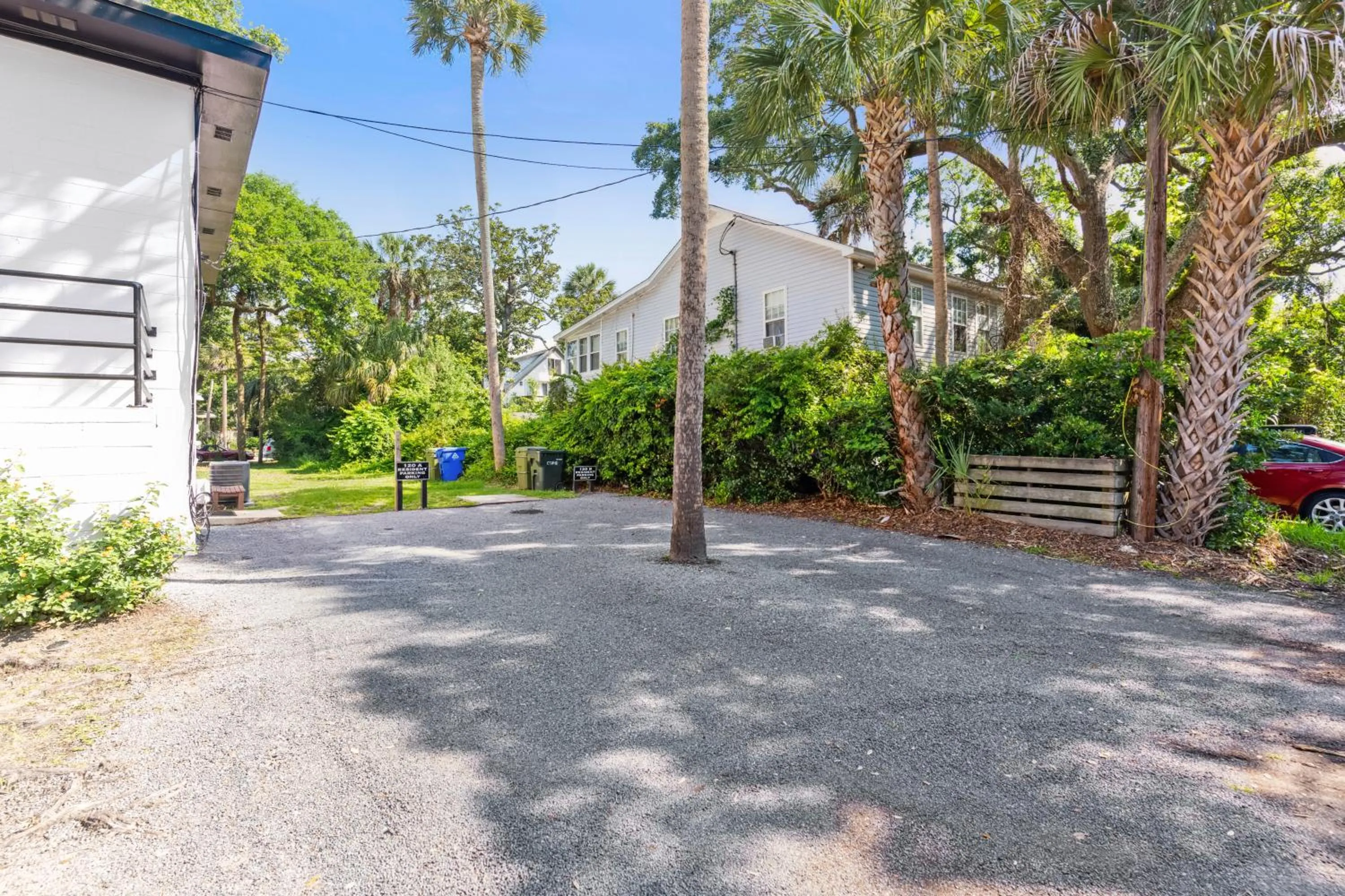 Folly Vacation Great Location, Vintage and Fun 120 Unit A