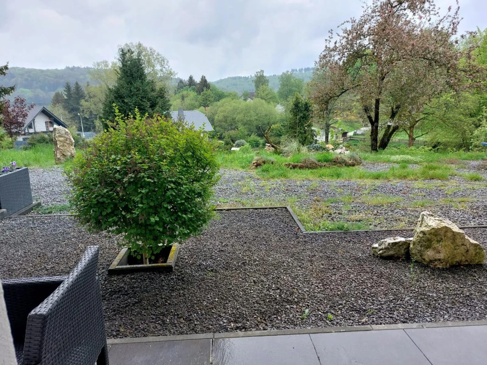 Garden view in Gästehotel Lucendi Premium Lounge