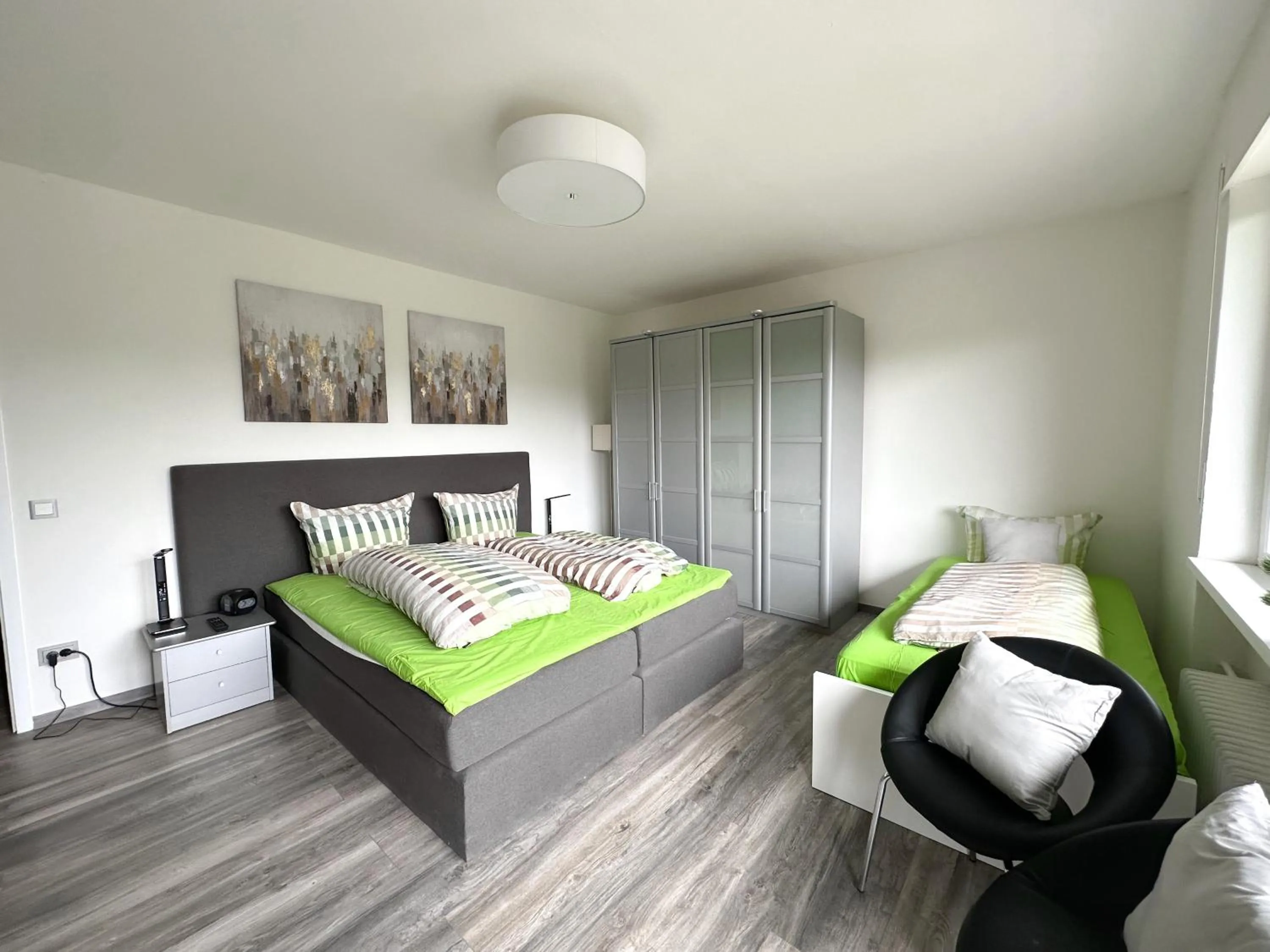 Photo of the whole room, Bed in Gästehotel Lucendi Premium Lounge