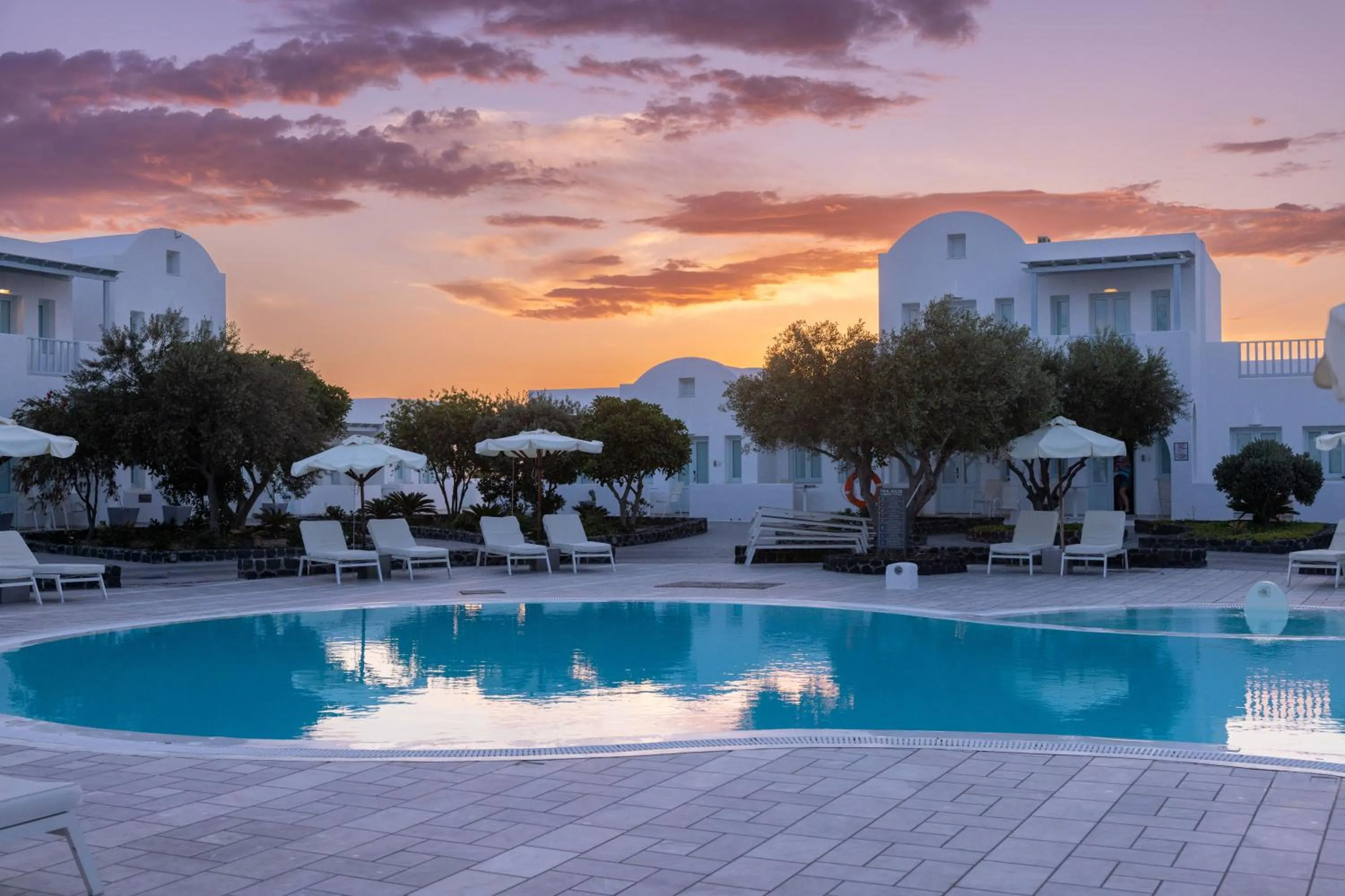 Property building in El Greco Resort & Spa