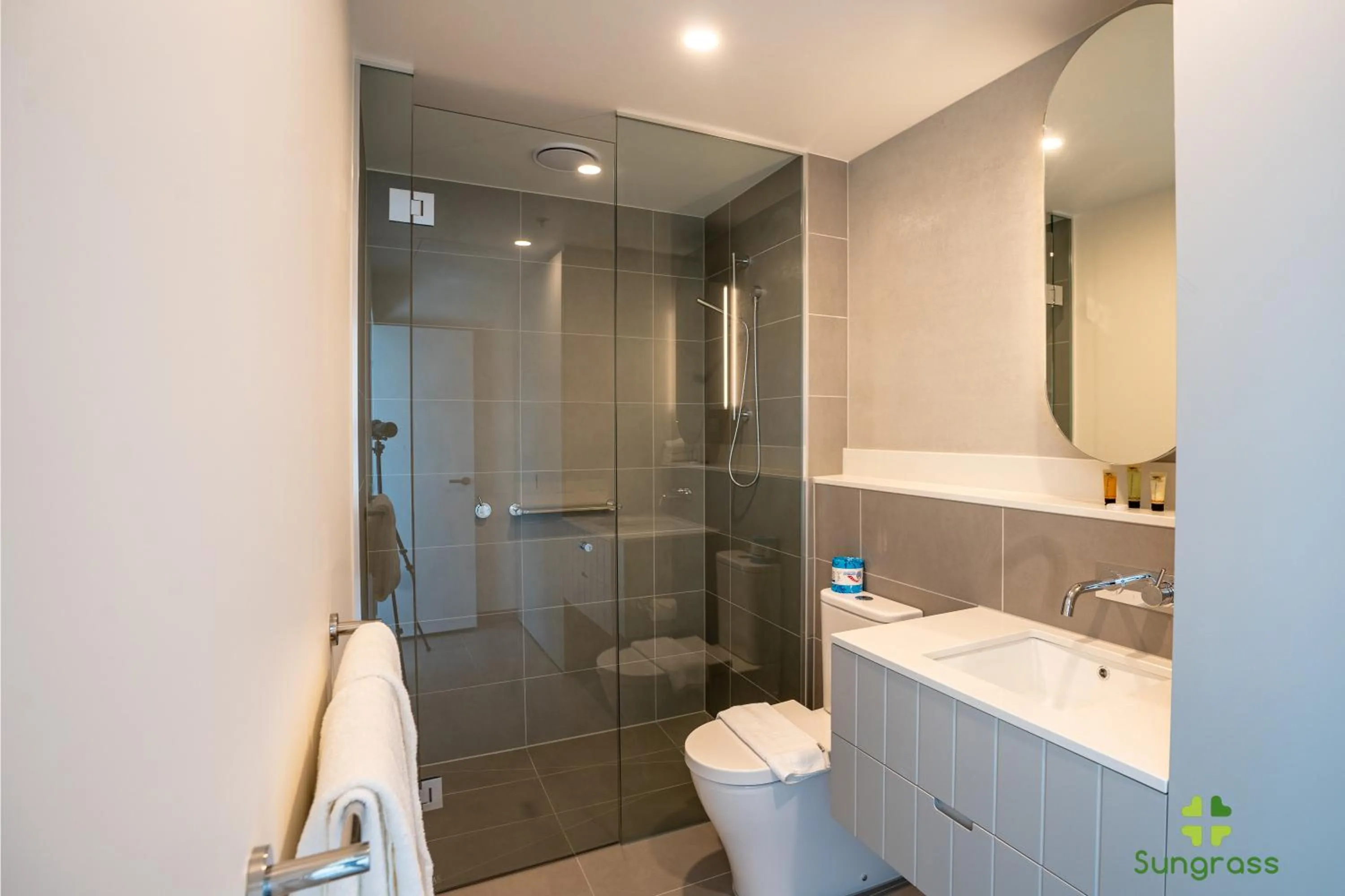 Shower in Liberty One