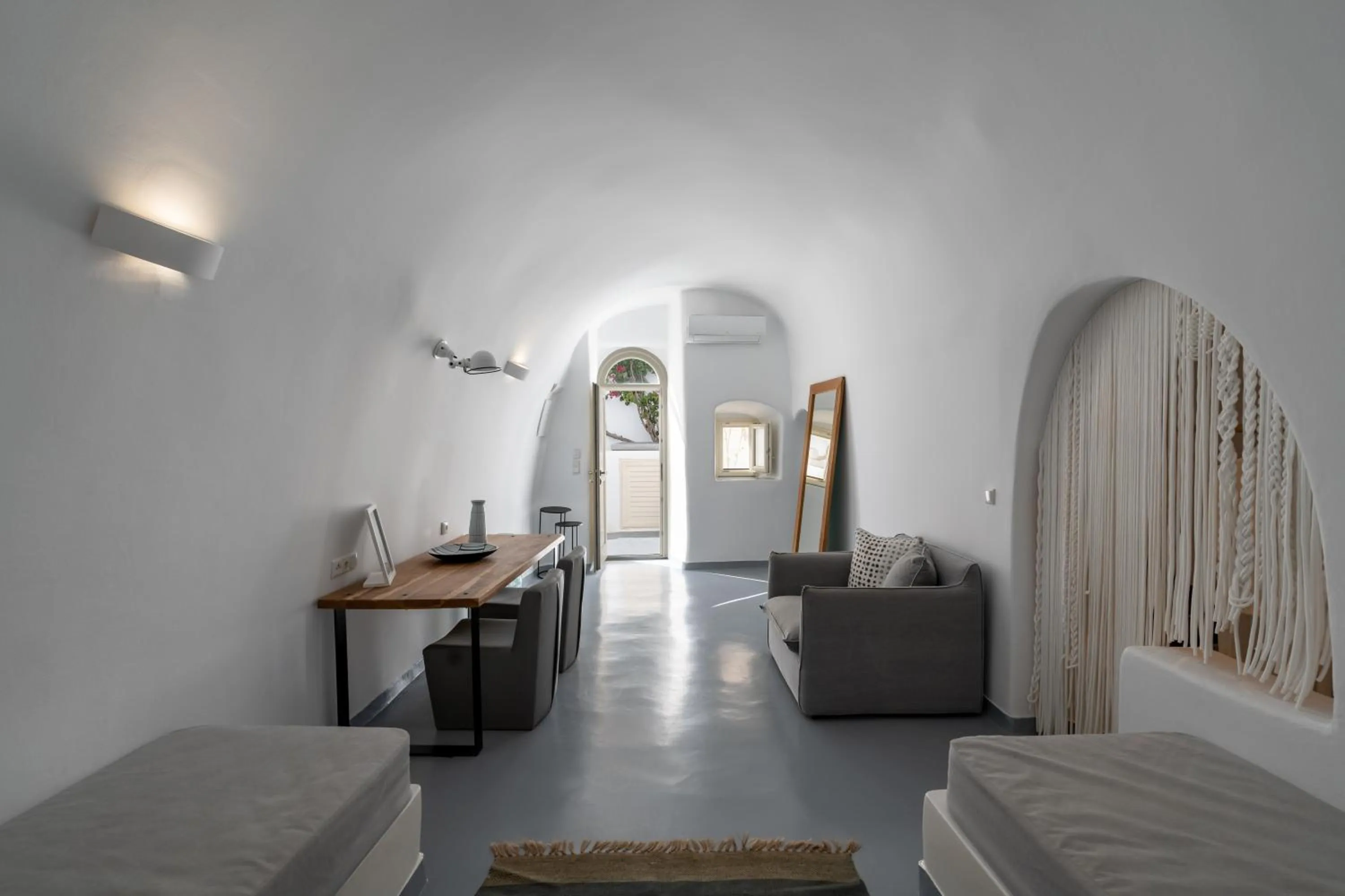 Bed in Cliff Side Suites