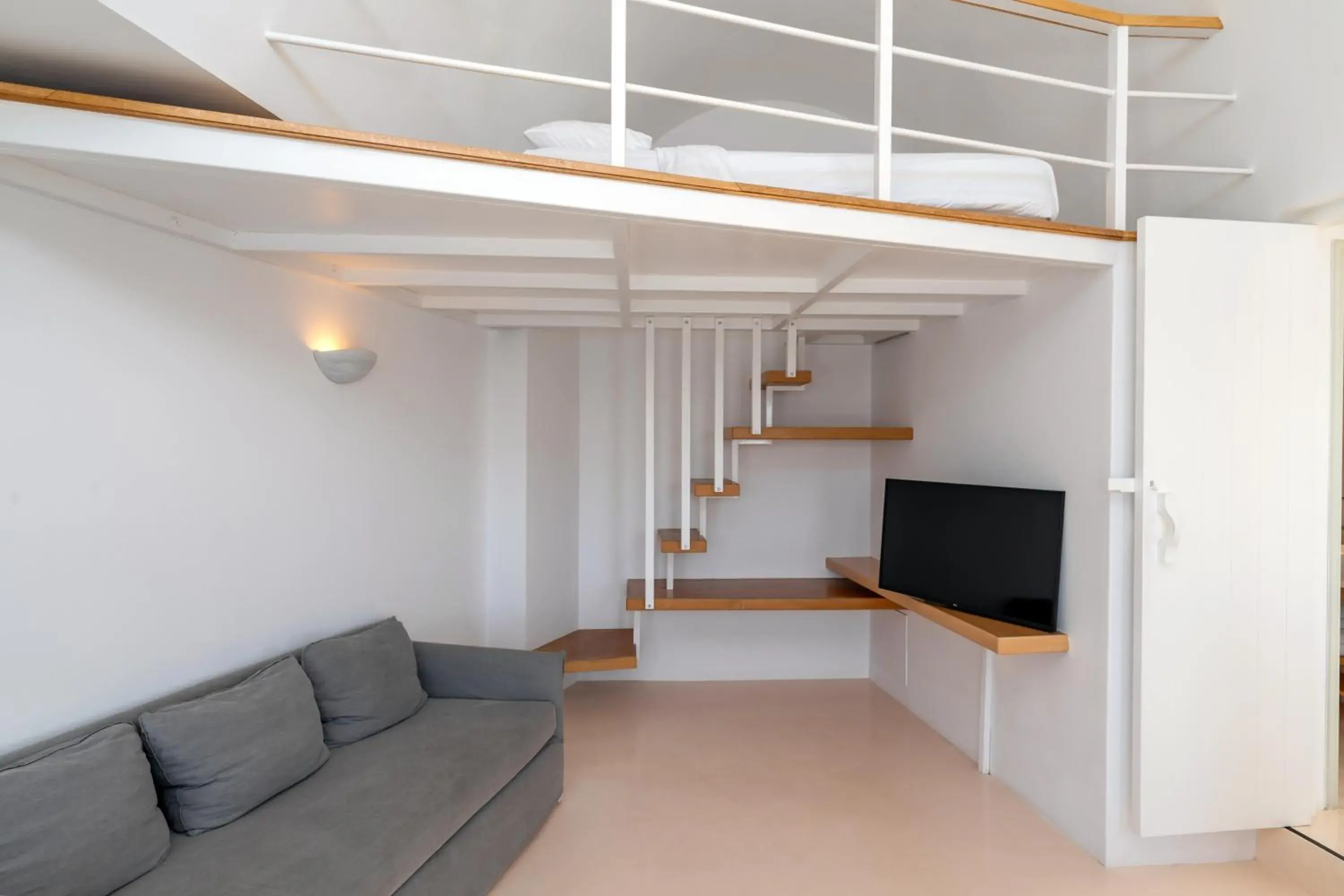 Executive Suite with Panoramic Caldera View in Cliff Side Suites Executive Suite with Panoramic Caldera View in Cliff Side Suites