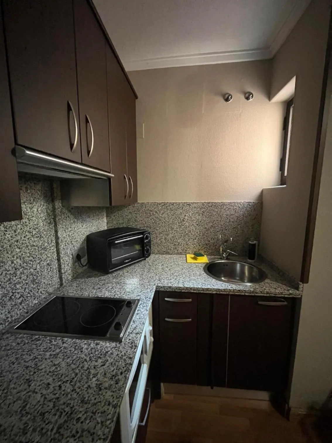 Kitchen or kitchenette in JCH Congreso Apartamentos