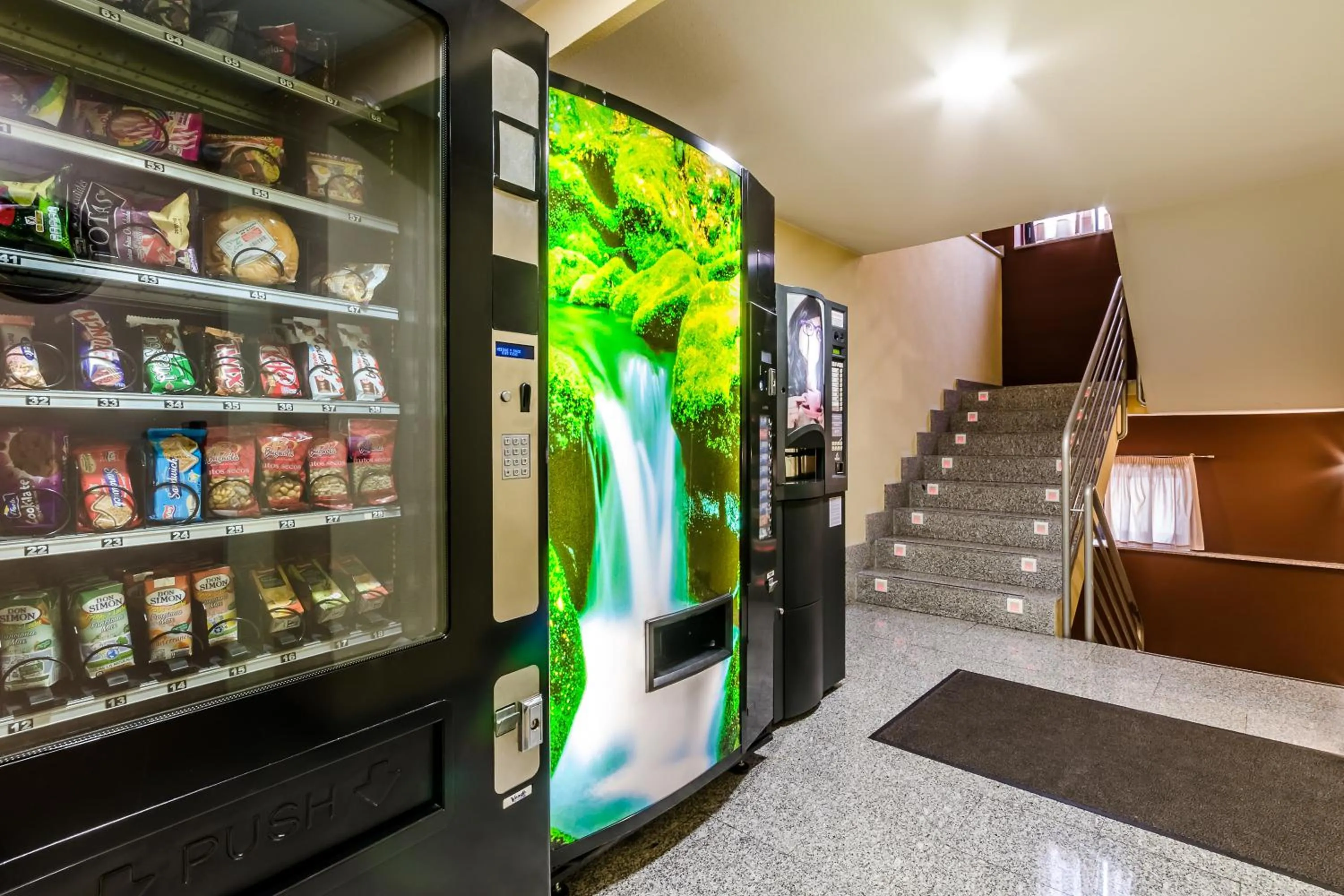 Food in JCH Congreso Apartamentos