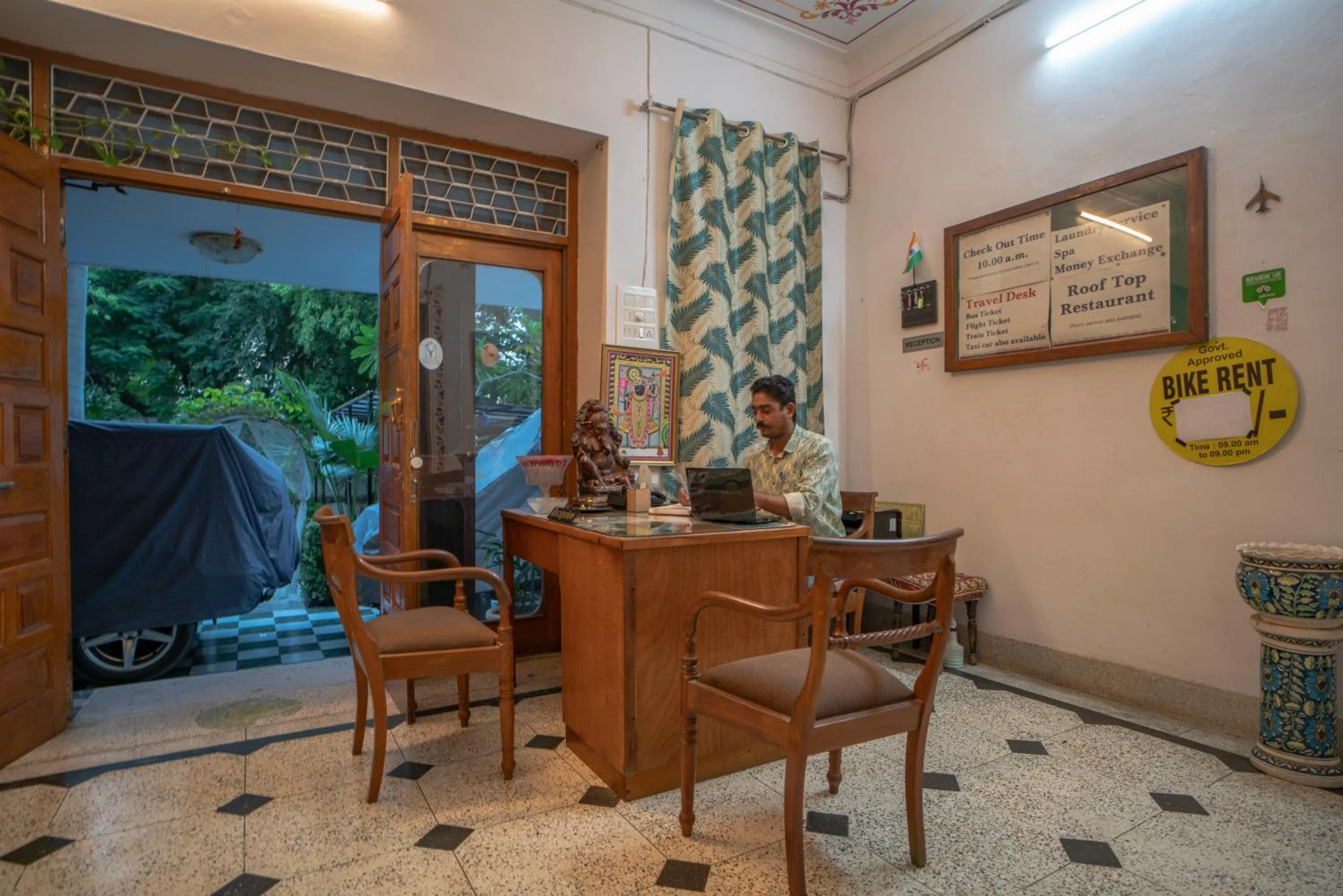 Lobby or reception in Hotel Ambavgarh Palace