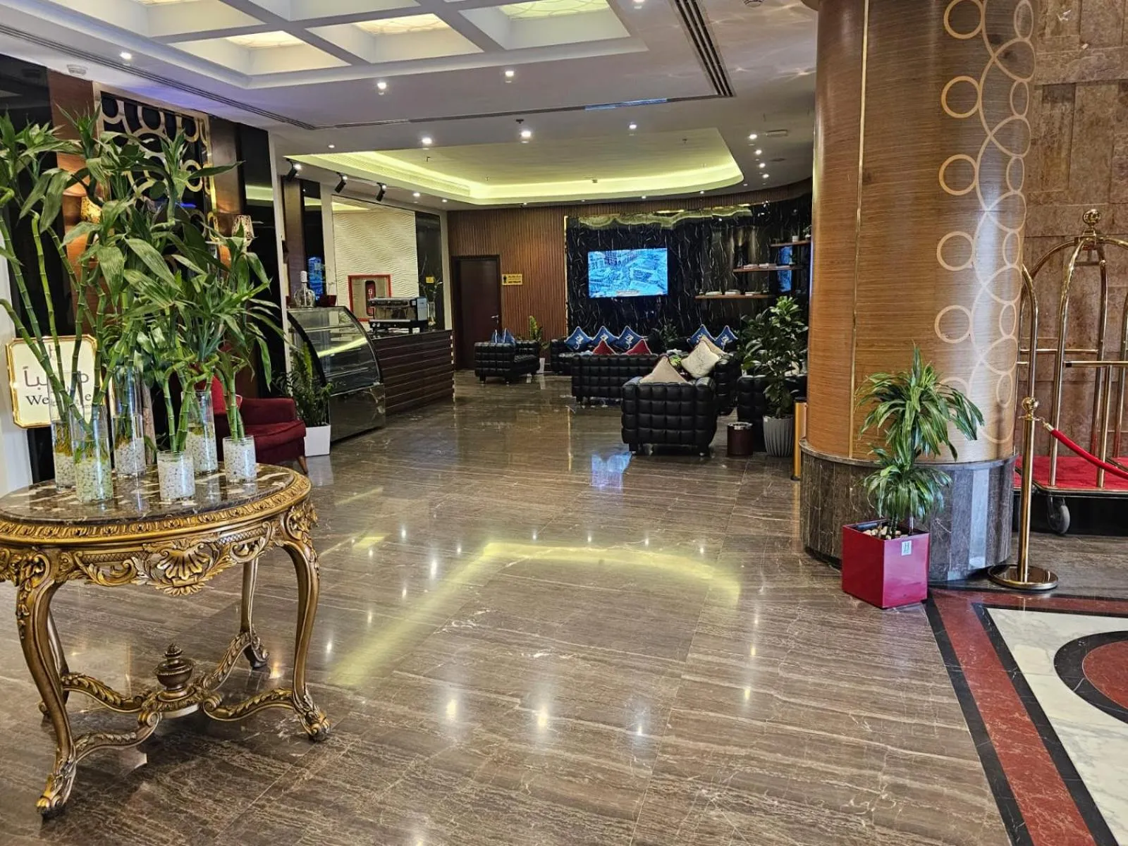 TV and multimedia in Joury Al Mashaer Hotel