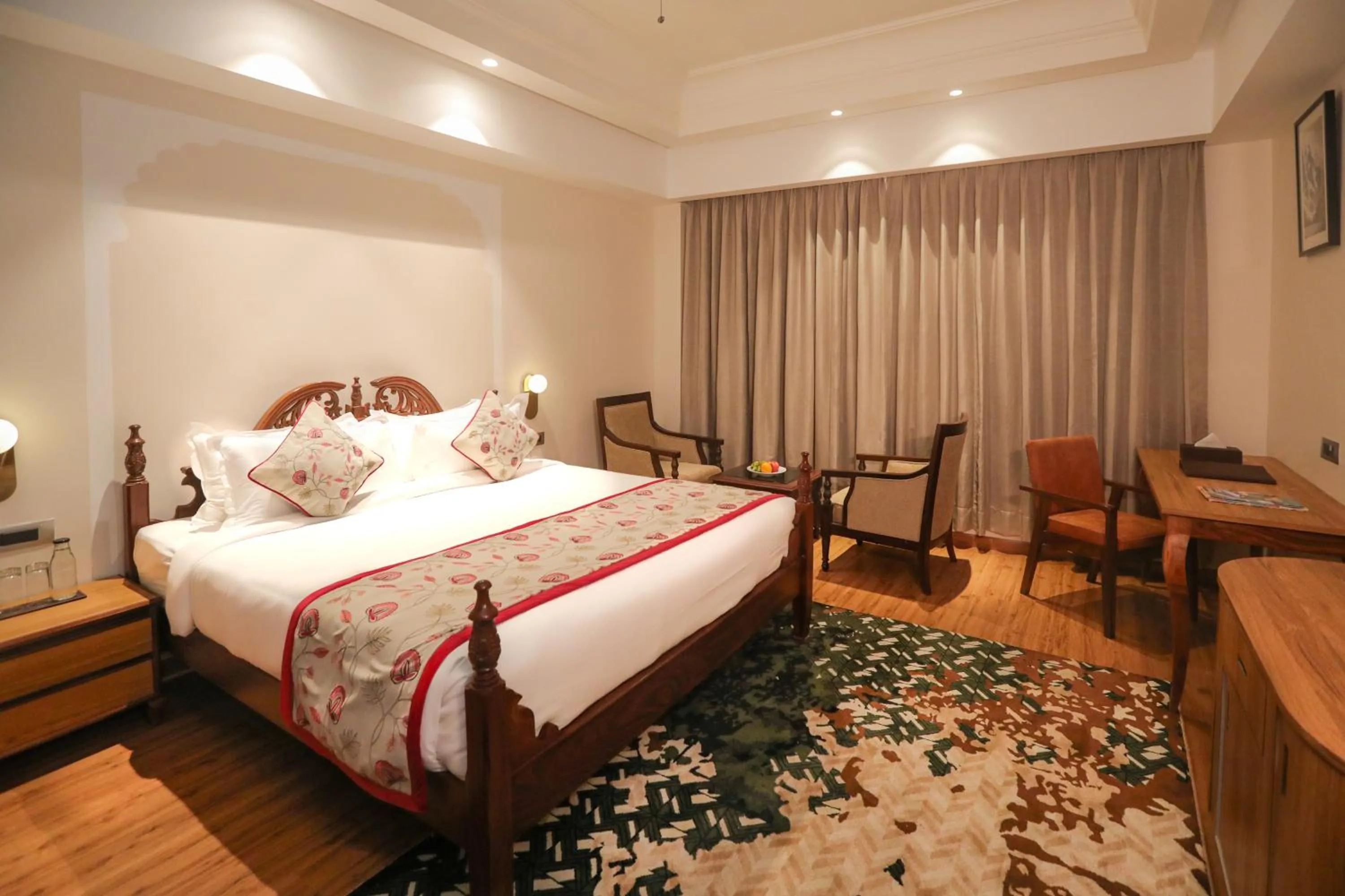 Bed in Regenta City Vilas Palace Ambala