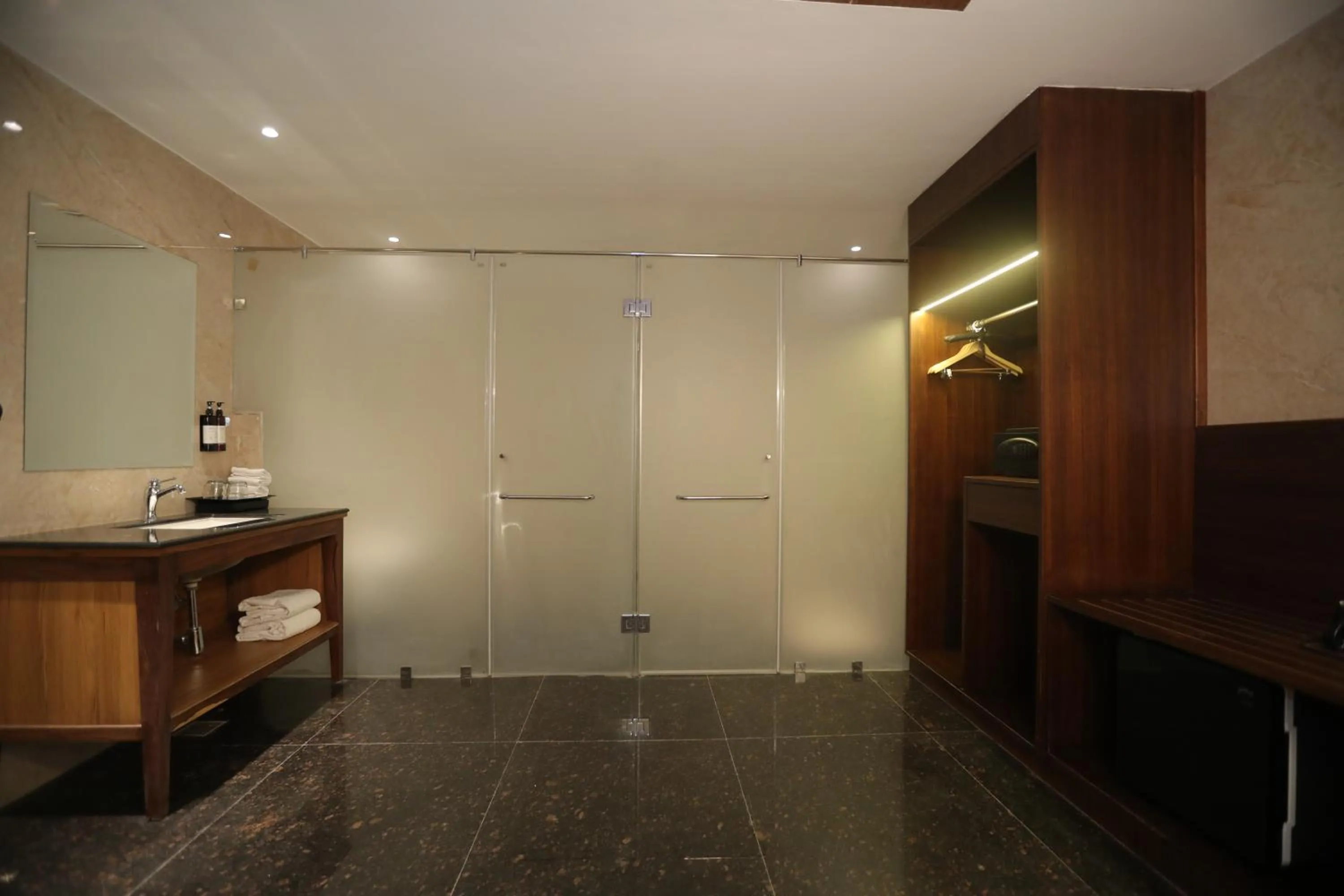 Bathroom in Regenta City Vilas Palace Ambala