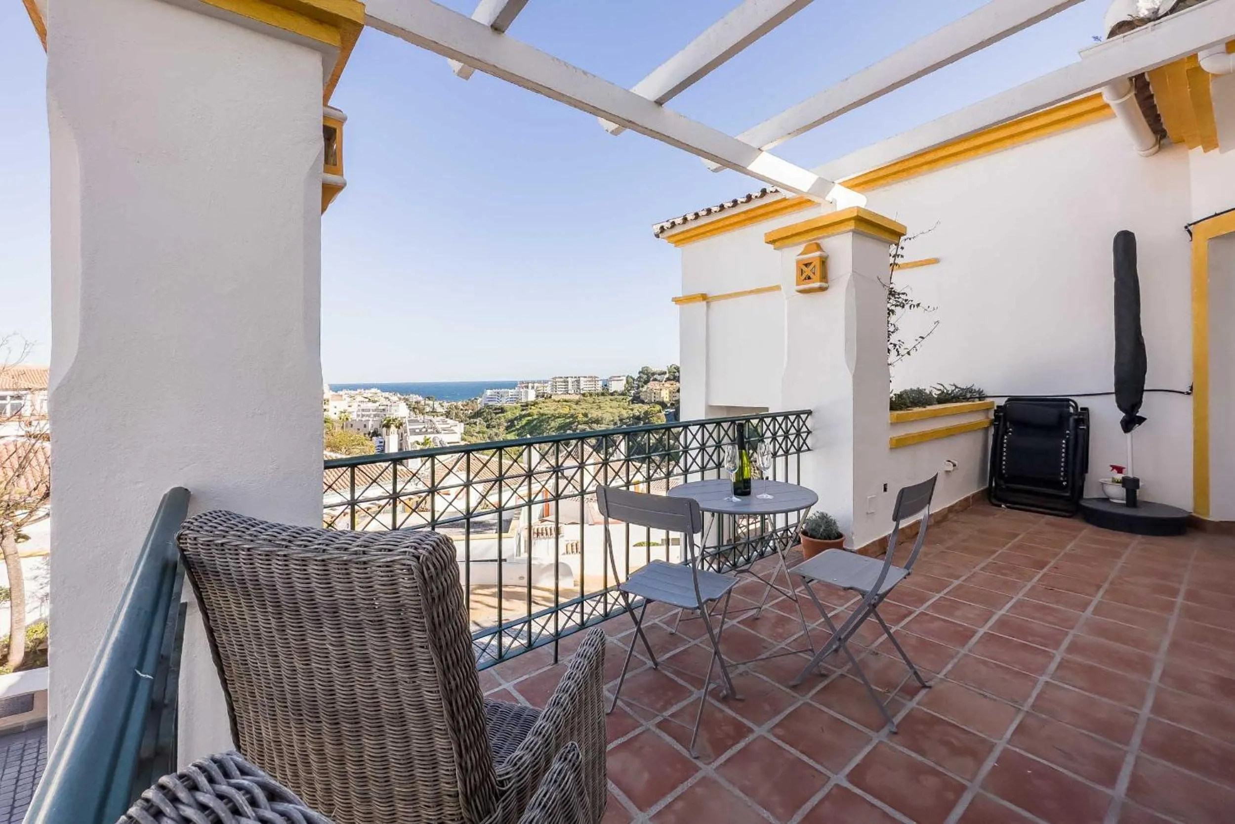 92-Apartment With Fantastic Views, Miraflores, Mijas